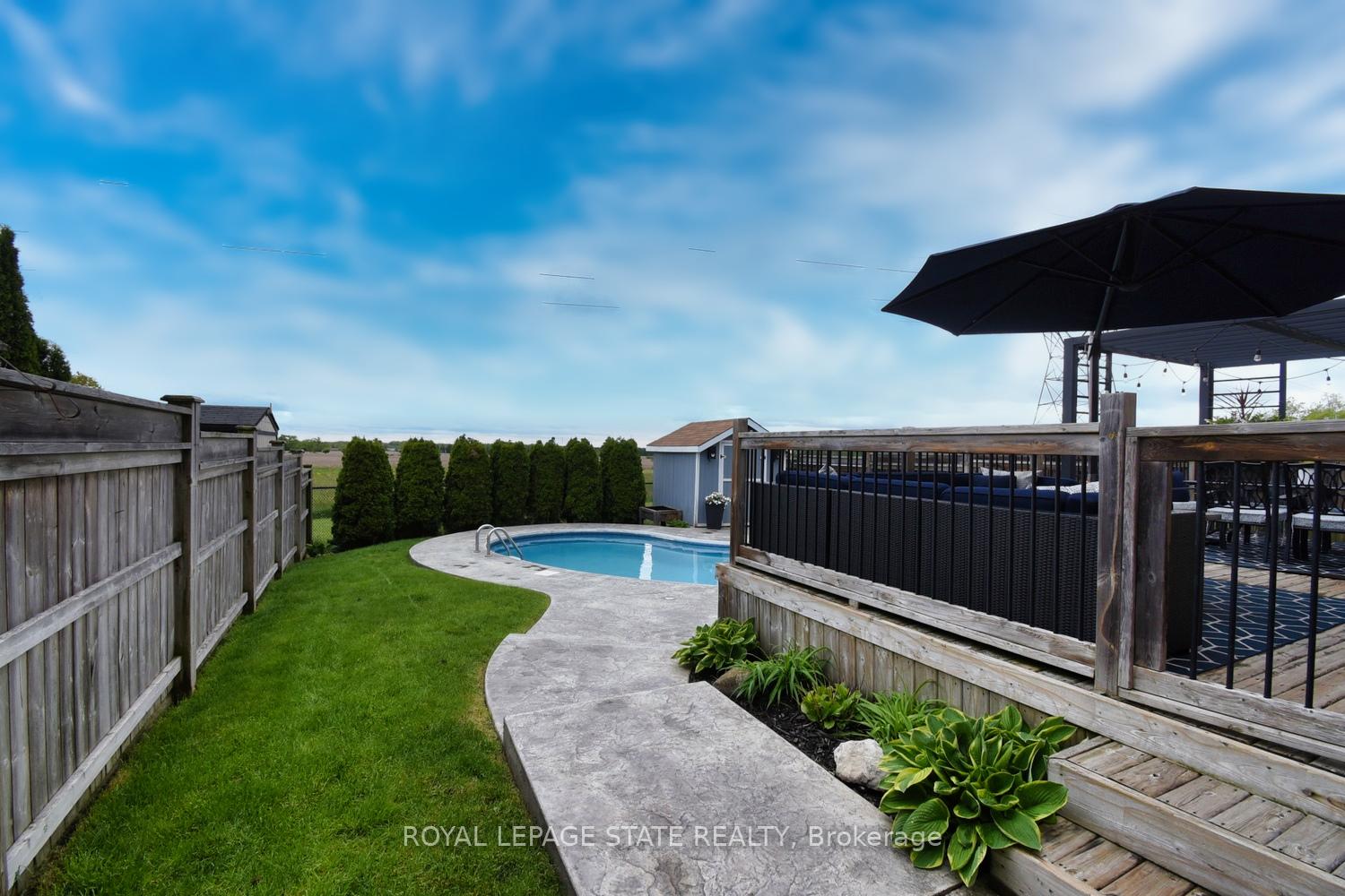 Photo 45 of 97 Voyager Pass, Hamilton, Binbrook — HOMEH