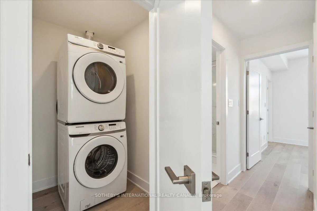 Photo 16 of 683 Melbourne Avenue, Ottawa, Laurentianview — HOMEH