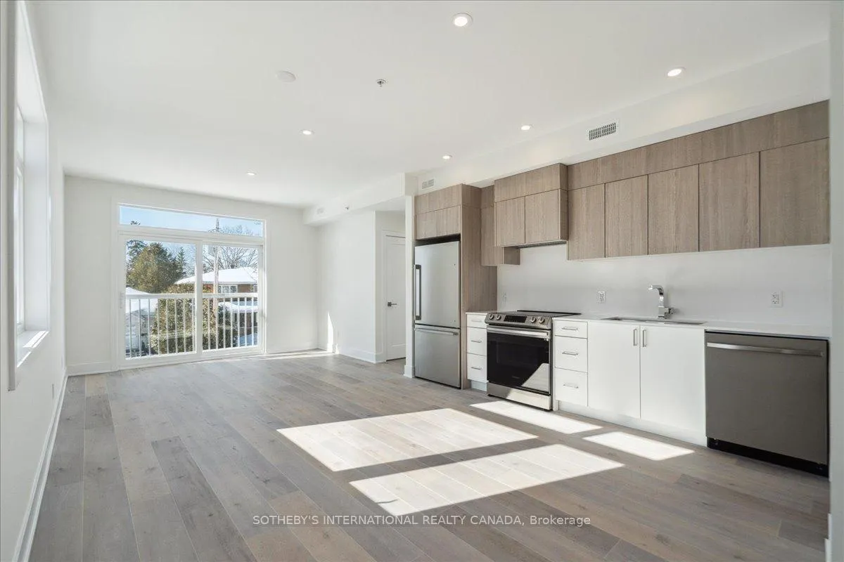 Photo 17 of 683 Melbourne Avenue, Ottawa, Laurentianview — HOMEH