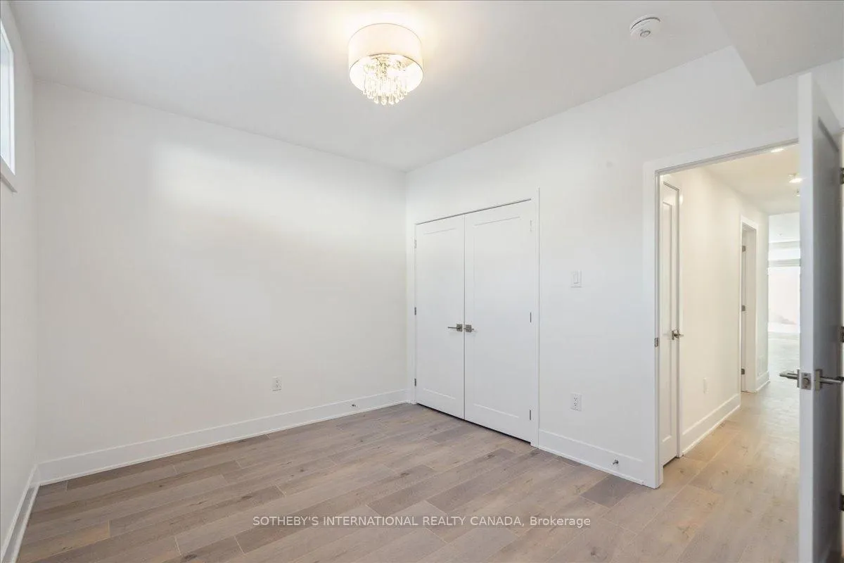 Photo 40 of 683 Melbourne Avenue, Ottawa, Laurentianview — HOMEH