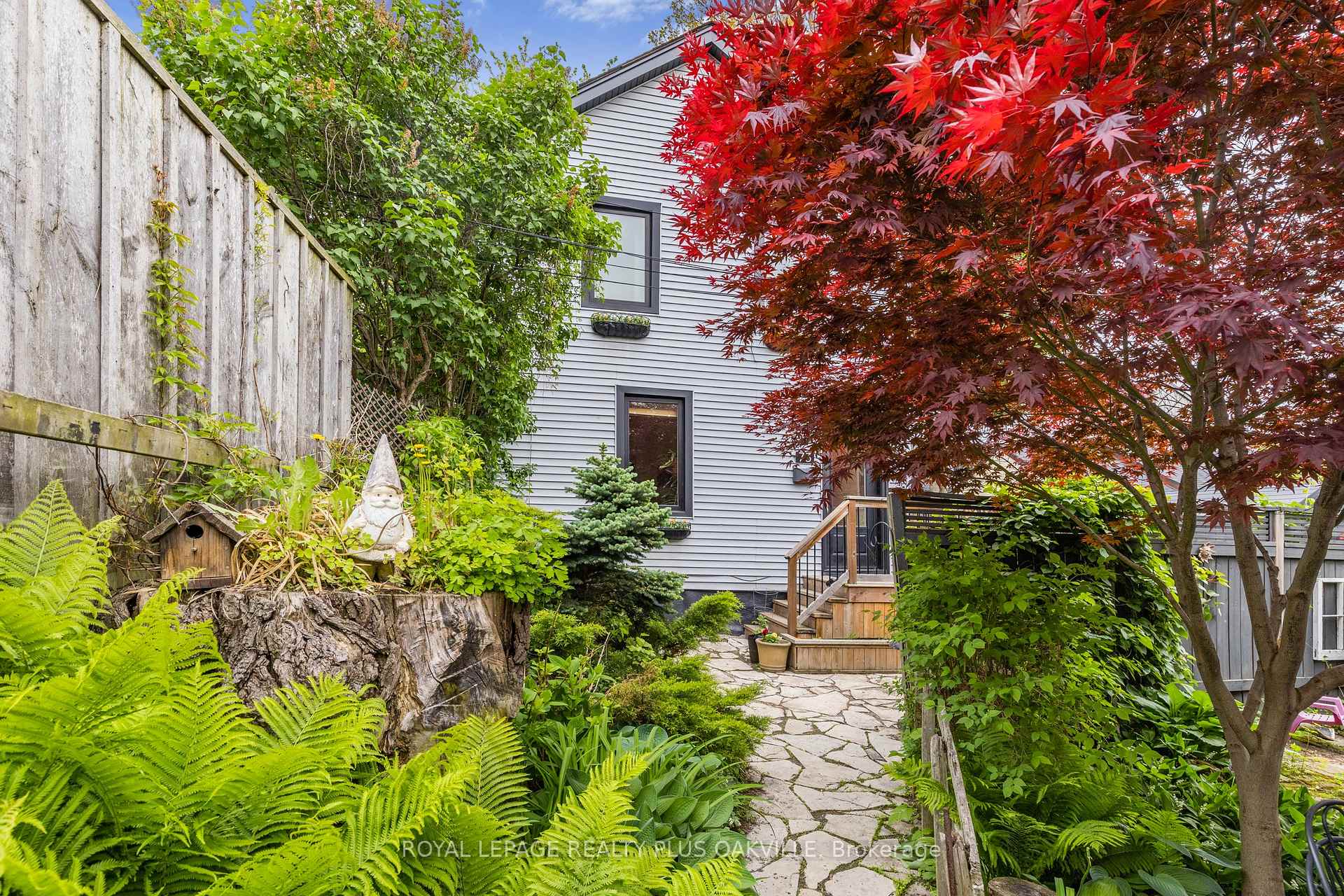 Photo 2 of 73 Pearl Street N, Hamilton, Strathcona — HOMEH