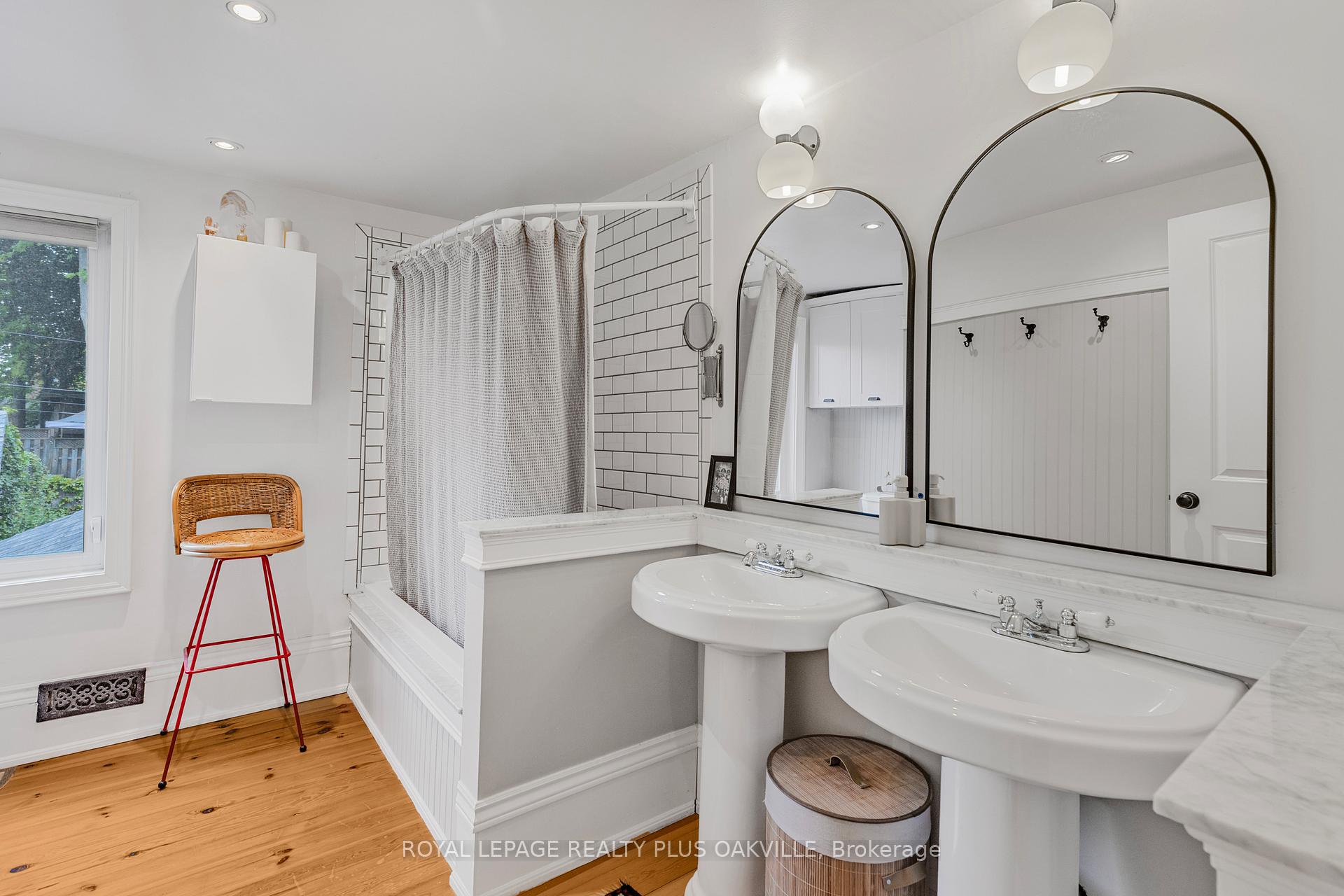 Photo 22 of 73 Pearl Street N, Hamilton, Strathcona — HOMEH