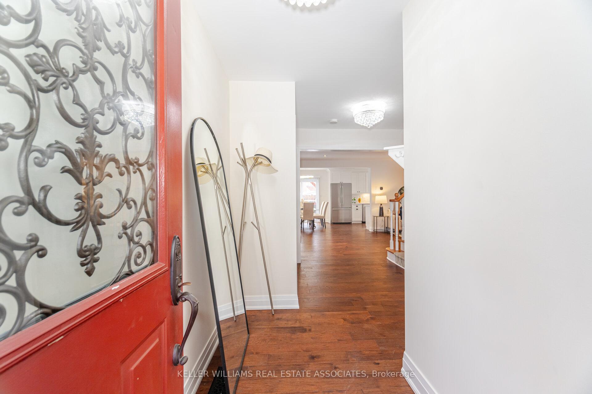 Photo 4 of 15 Headwater Road, Caledon, Bolton West — HOMEH