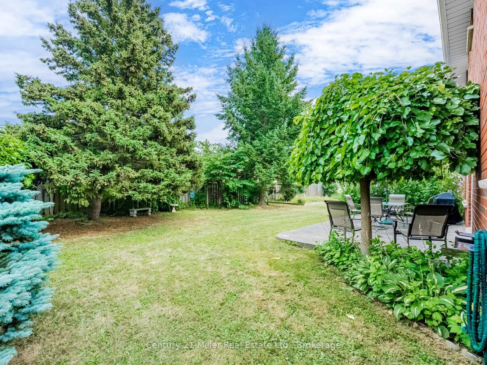 Photo 33 of 181 Meadowbrook Drive, Hamilton, Ancaster — HOMEH