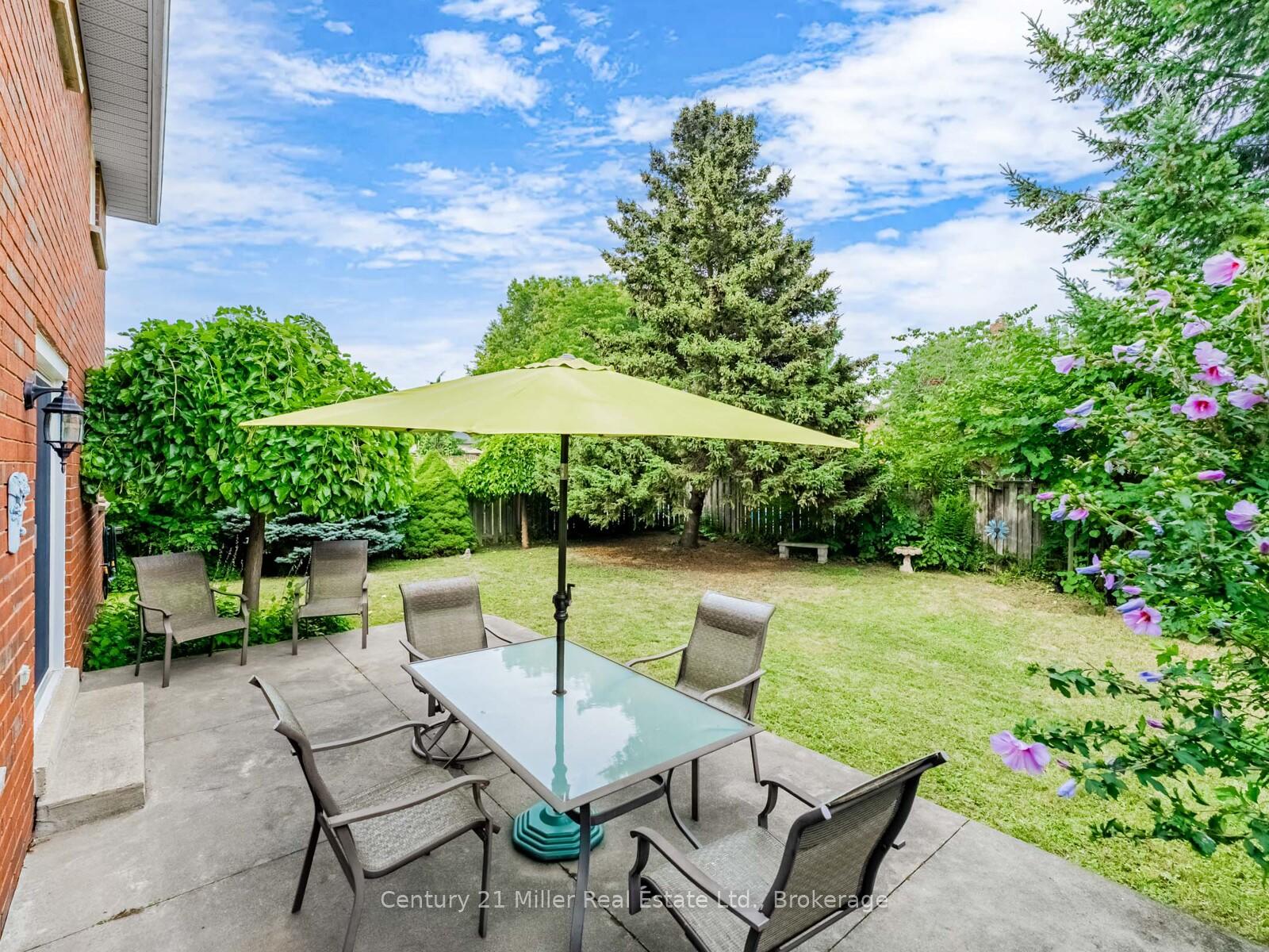 Photo 36 of 181 Meadowbrook Drive, Hamilton, Ancaster — HOMEH