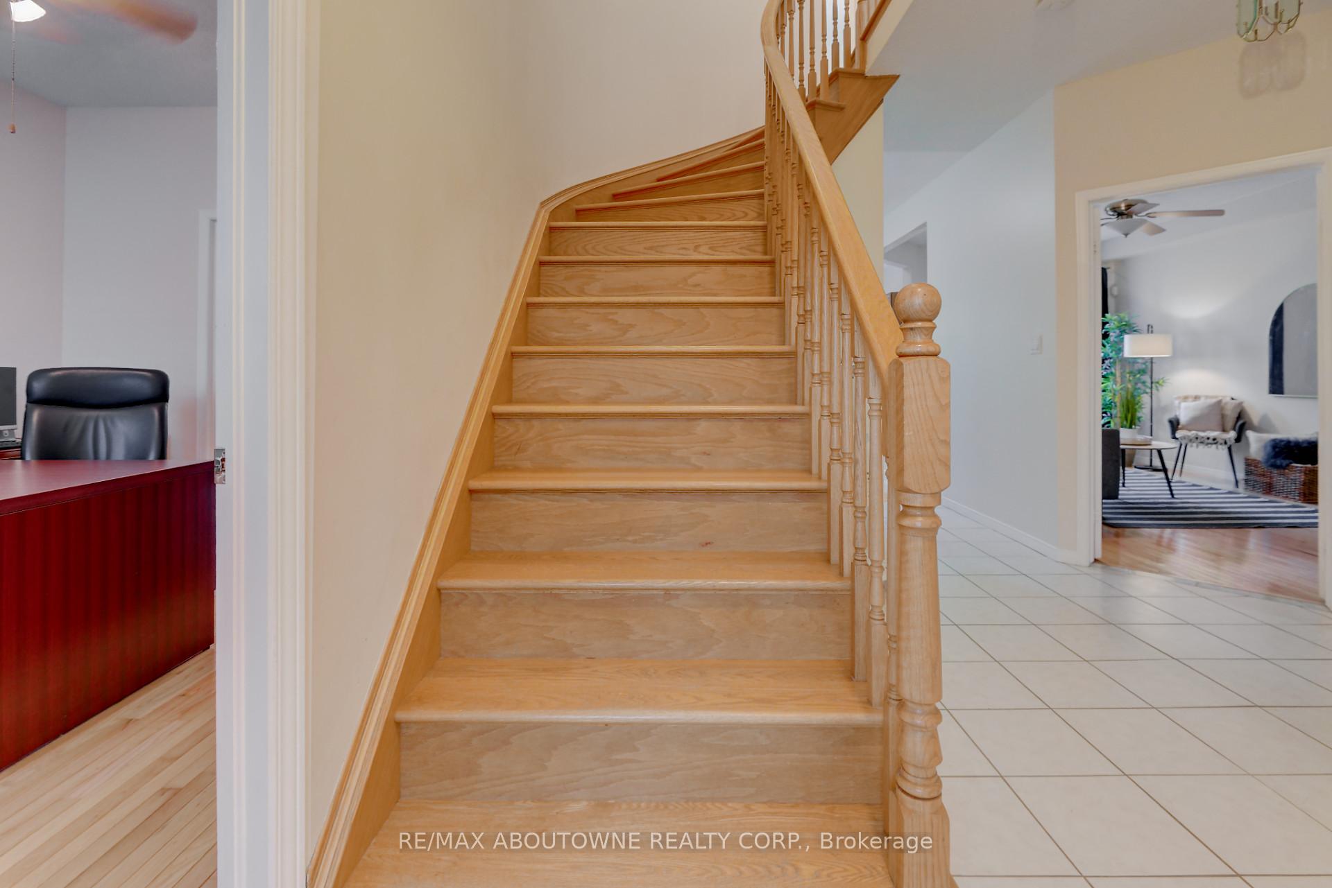 Photo 5 of 163 Fano Drive, Hamilton, Butler — HOMEH