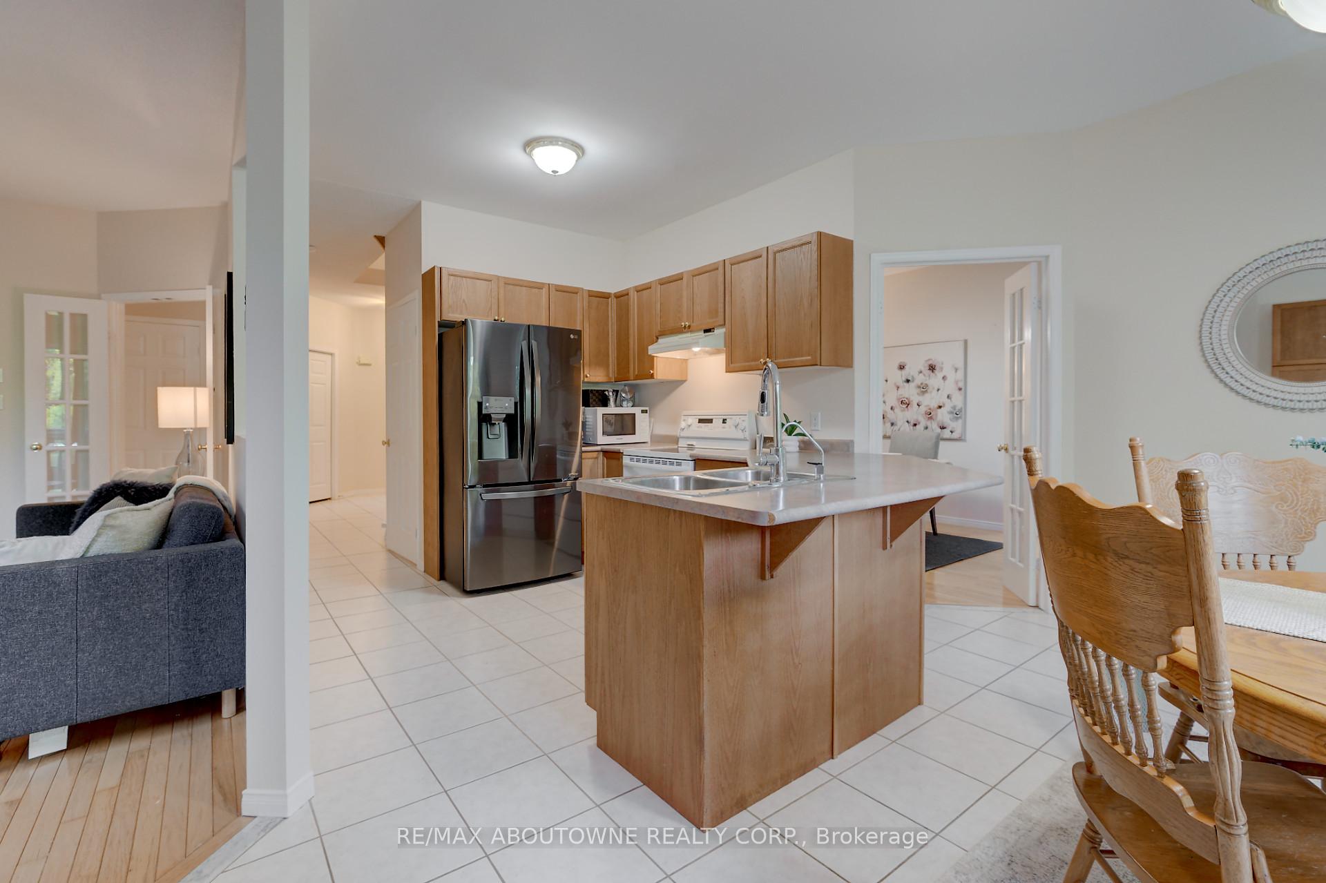 Photo 10 of 163 Fano Drive, Hamilton, Butler — HOMEH