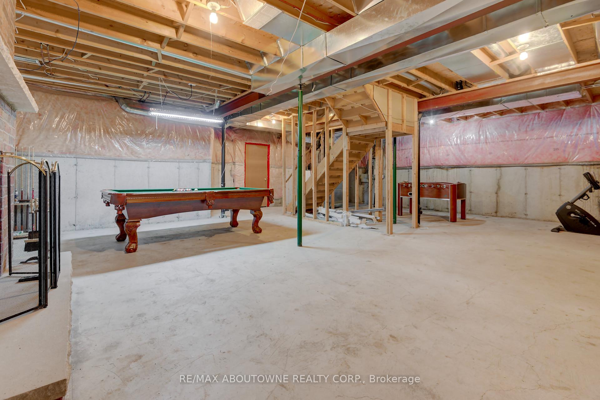 Photo 38 of 163 Fano Drive, Hamilton, Butler — HOMEH