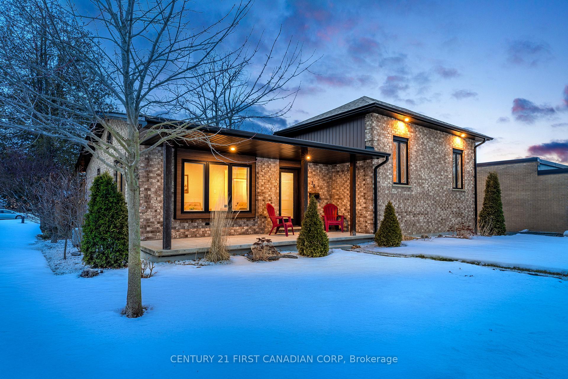 Photo 1 of 34 Wellington Street, Aylmer — HOMEH