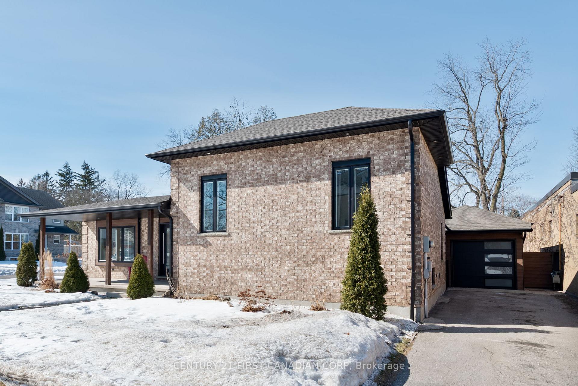 Photo 5 of 34 Wellington Street, Aylmer — HOMEH