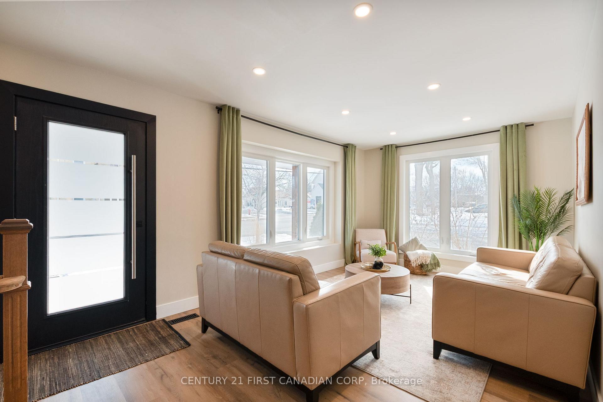 Photo 7 of 34 Wellington Street, Aylmer — HOMEH