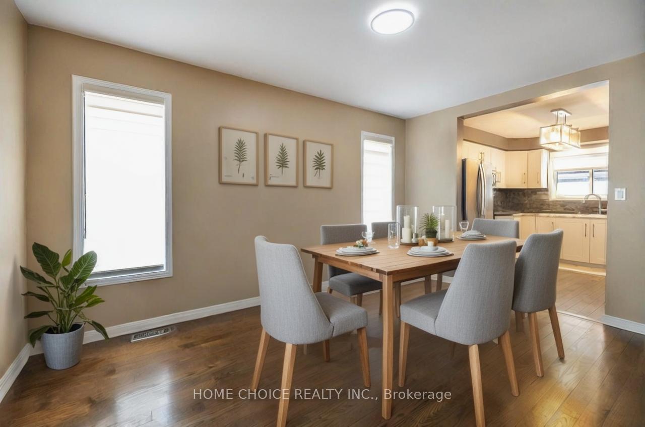 Photo 5 of 4 Aldcroft Crescent, Clarington, Bowmanville — HOMEH