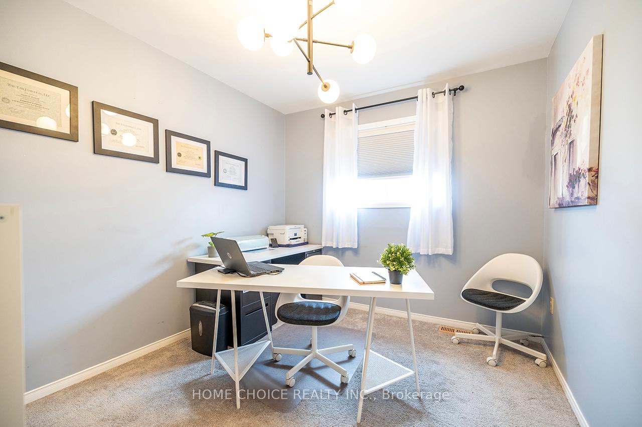 Photo 19 of 4 Aldcroft Crescent, Clarington, Bowmanville — HOMEH