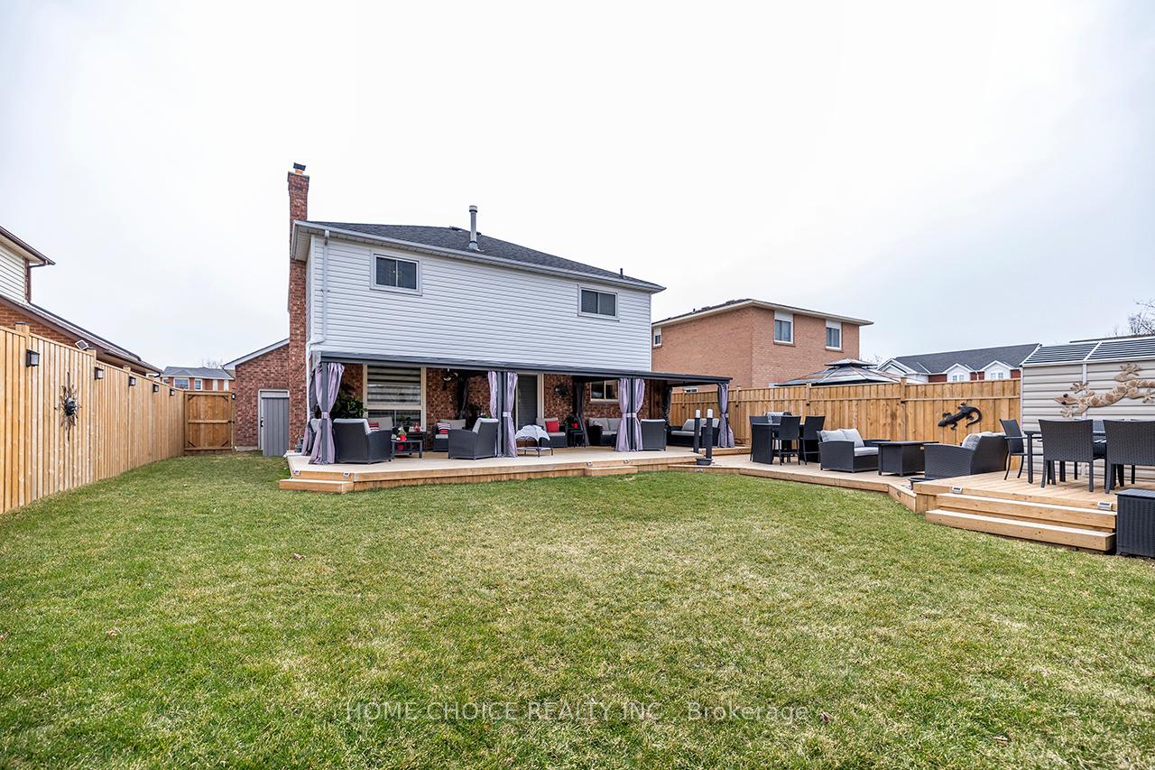 Photo 32 of 4 Aldcroft Crescent, Clarington, Bowmanville — HOMEH