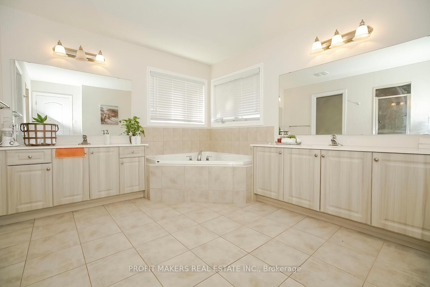Photo 20 of 56 Valleybrook Crescent, Caledon, Rural Caledon — HOMEH
