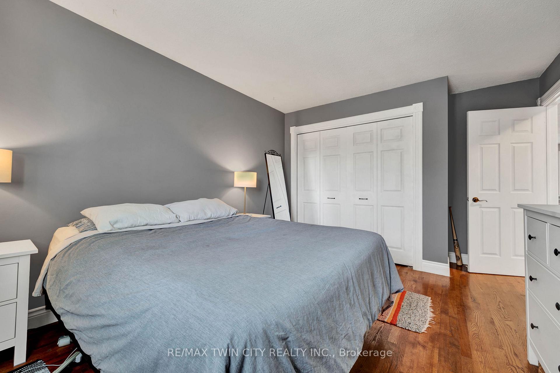 Photo 10 of 154 Dovercliffe Road, Guelph, Dovercliffe Park/Old University — HOMEH