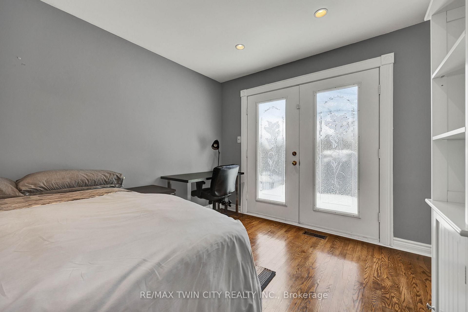 Photo 11 of 154 Dovercliffe Road, Guelph, Dovercliffe Park/Old University — HOMEH