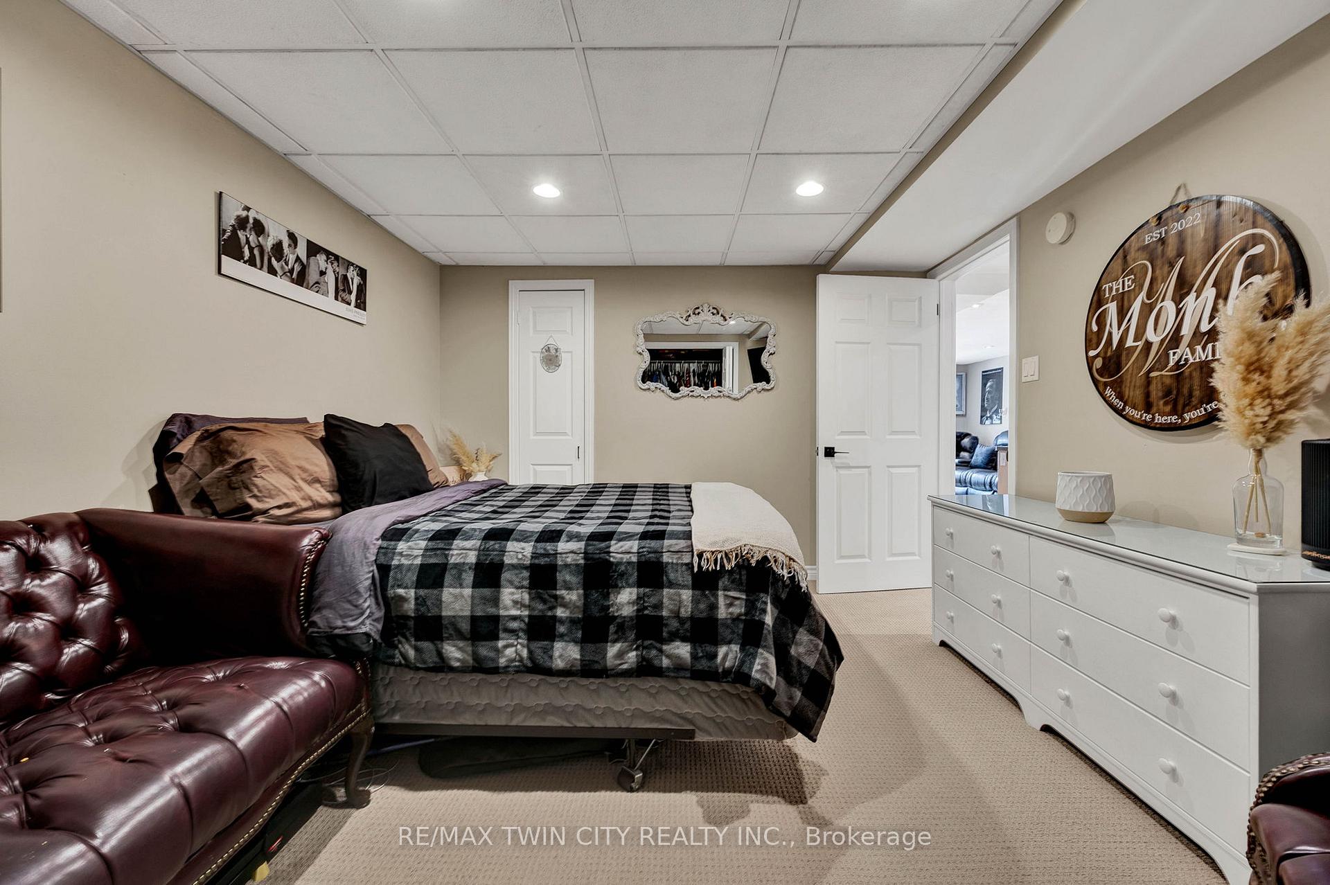 Photo 17 of 154 Dovercliffe Road, Guelph, Dovercliffe Park/Old University — HOMEH
