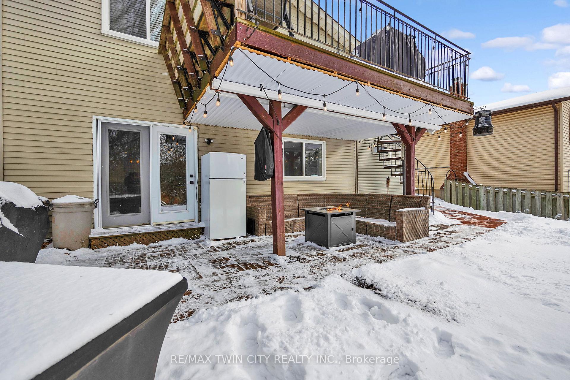 Photo 22 of 154 Dovercliffe Road, Guelph, Dovercliffe Park/Old University — HOMEH