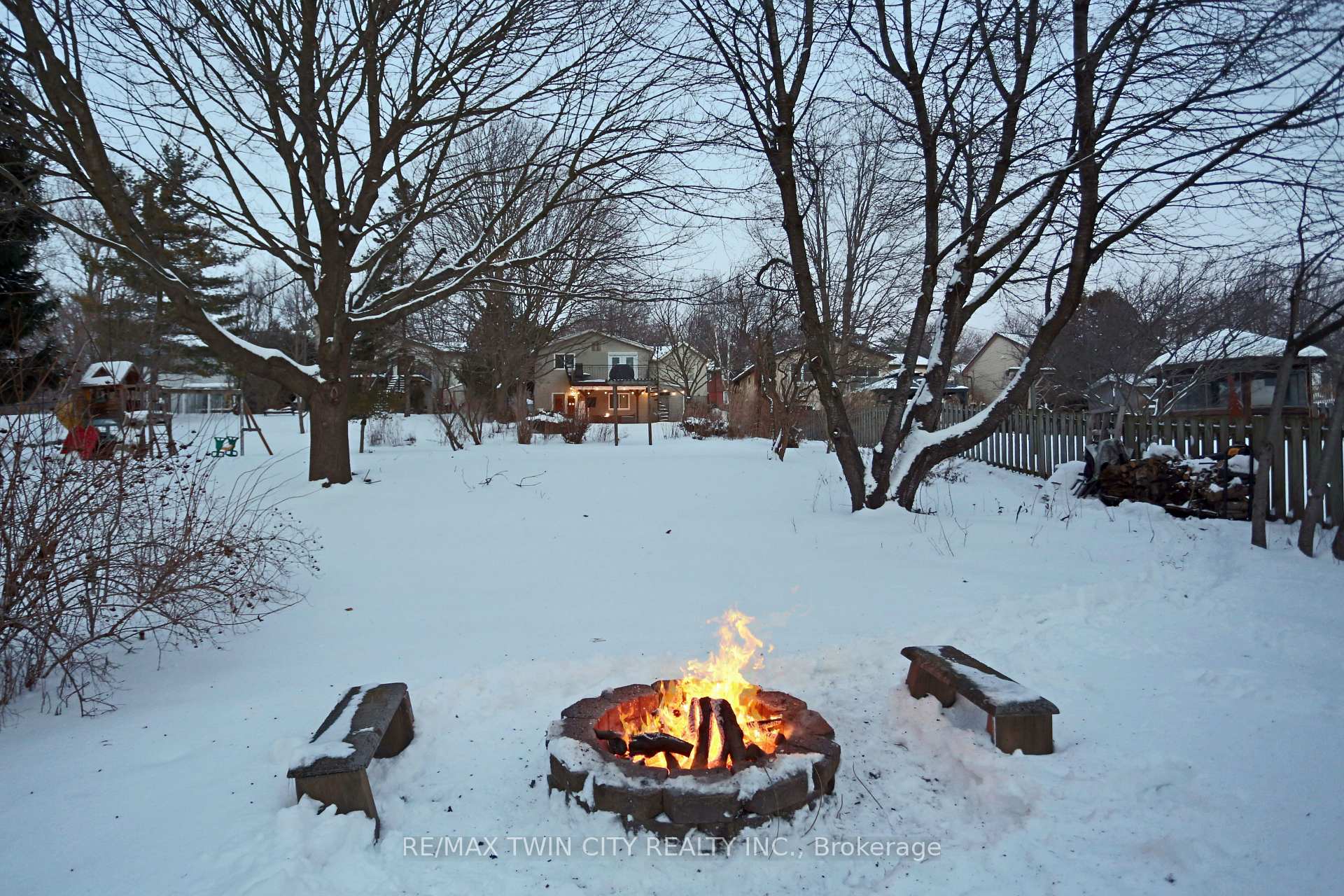 Photo 30 of 154 Dovercliffe Road, Guelph, Dovercliffe Park/Old University — HOMEH