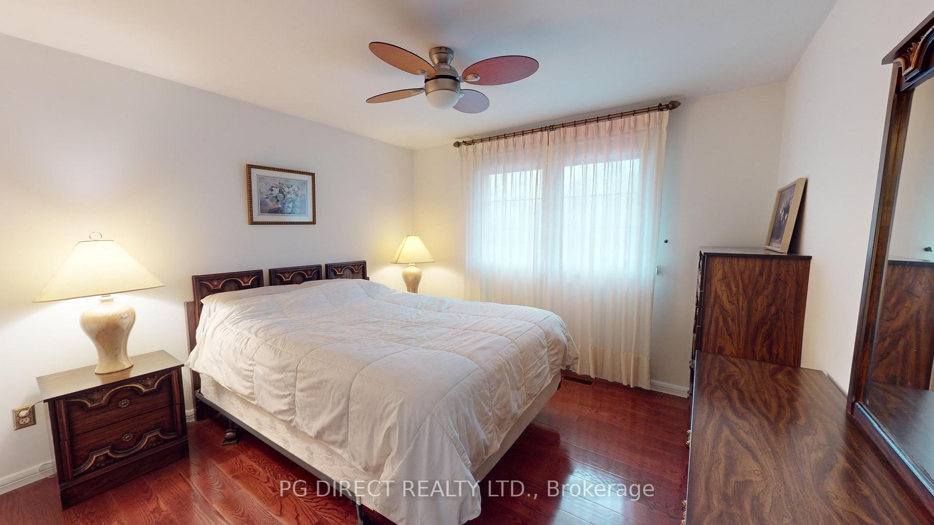 Photo 13 of 8 Champlain Place, Guelph, Kortright West — HOMEH