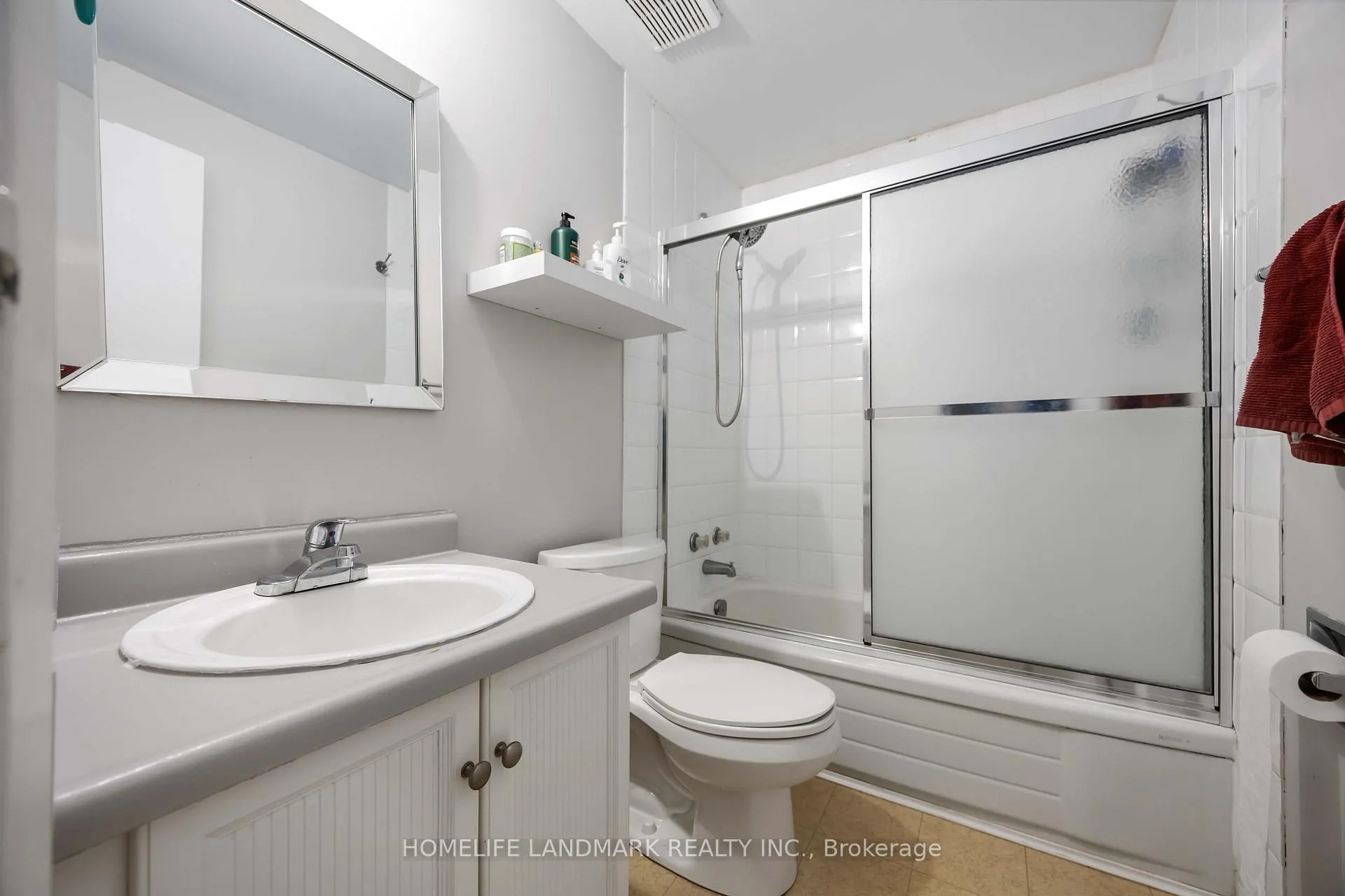 Photo 21 of Unit 82, 700 Harmony Rd N, Oshawa, Pinecrest — HOMEH