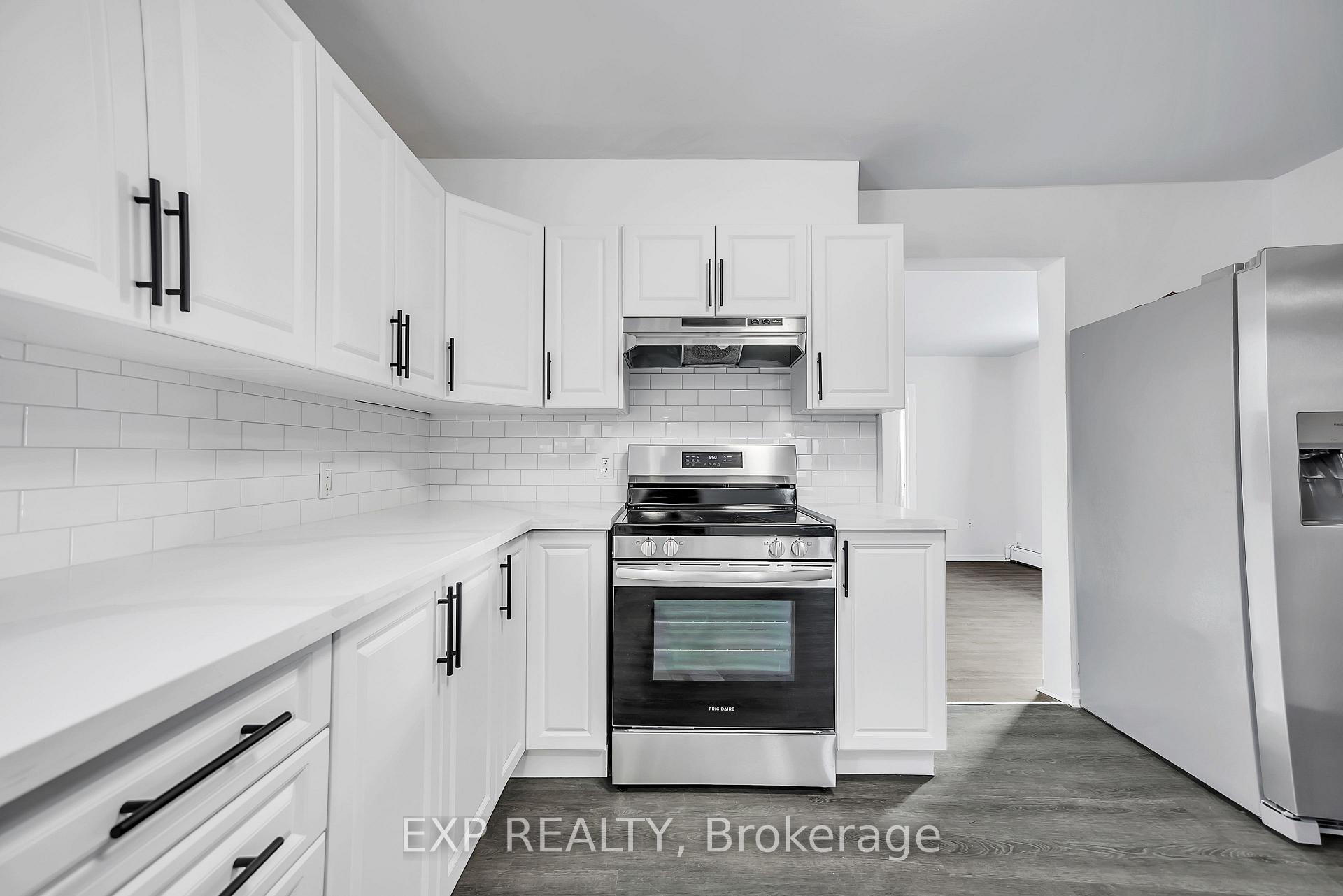 Photo 7 of Unit UNIT B, 132 Moira Street, Belleville, Belleville Ward — HOMEH