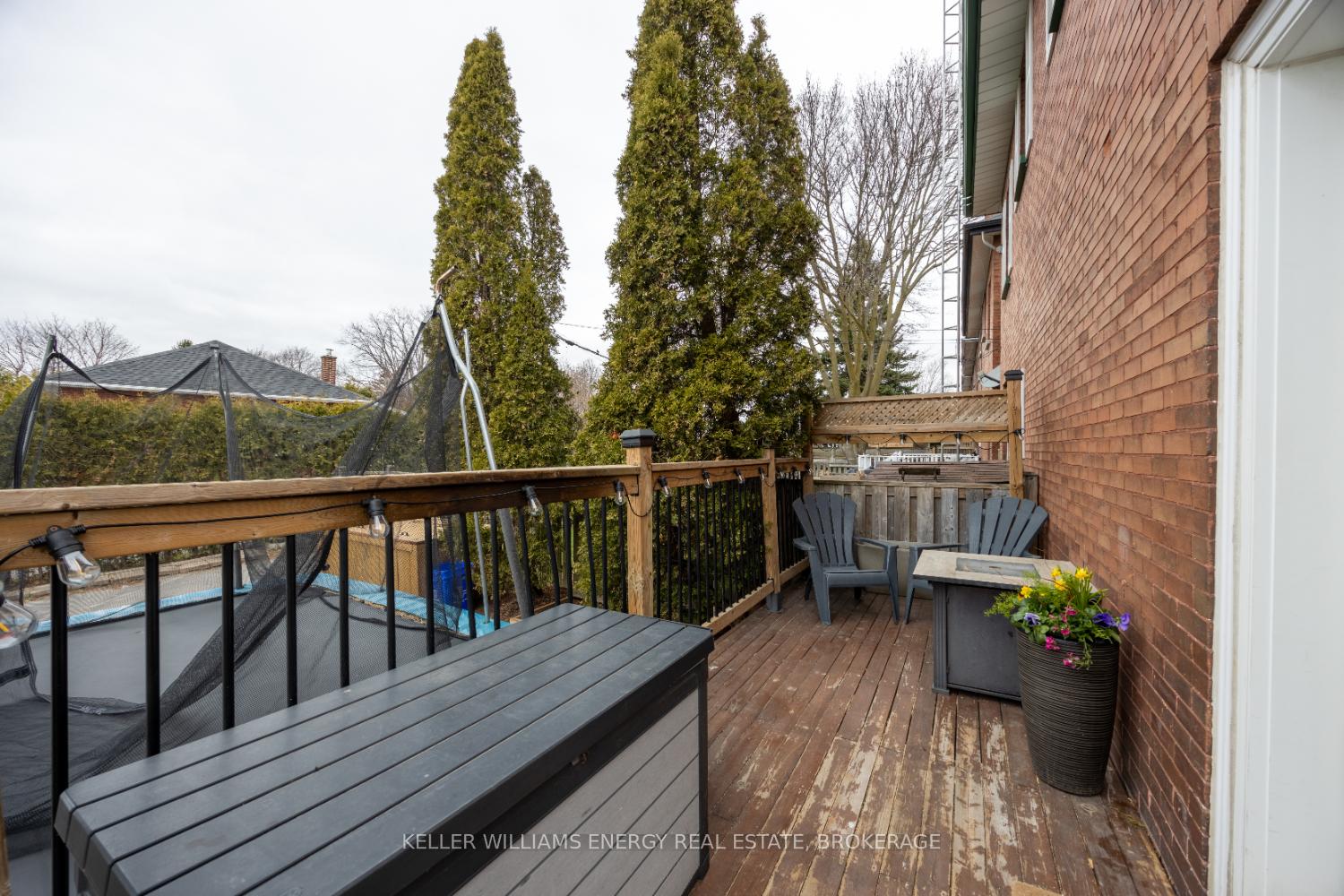 Photo 6 of 32 Liberty Street S, Clarington, Bowmanville — HOMEH