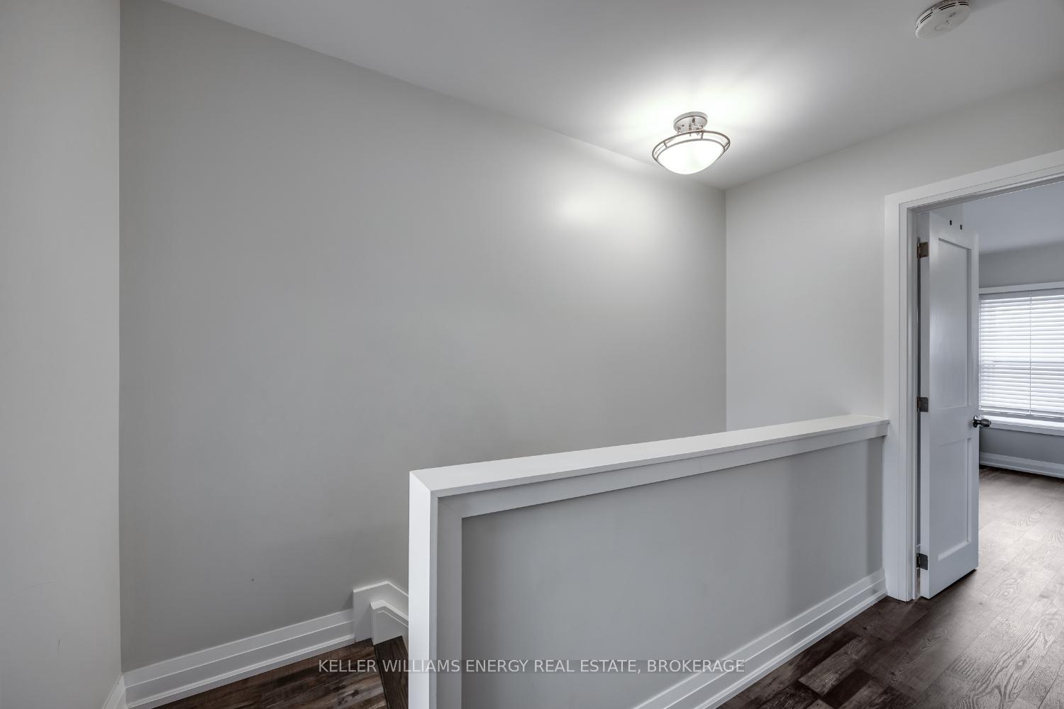 Photo 26 of 32 Liberty Street S, Clarington, Bowmanville — HOMEH