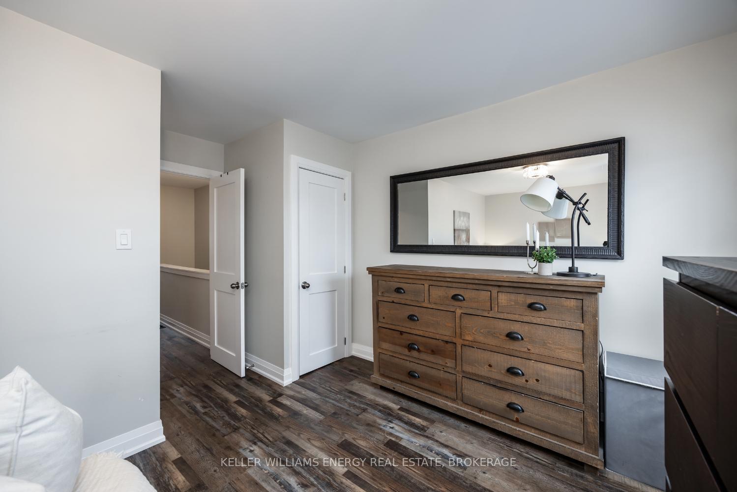 Photo 30 of 32 Liberty Street S, Clarington, Bowmanville — HOMEH