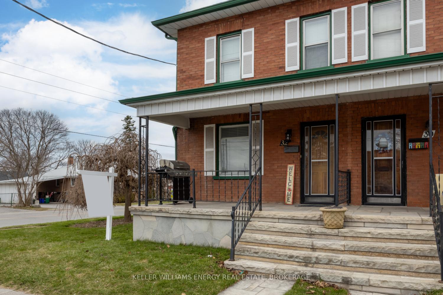 Photo 38 of 32 Liberty Street S, Clarington, Bowmanville — HOMEH
