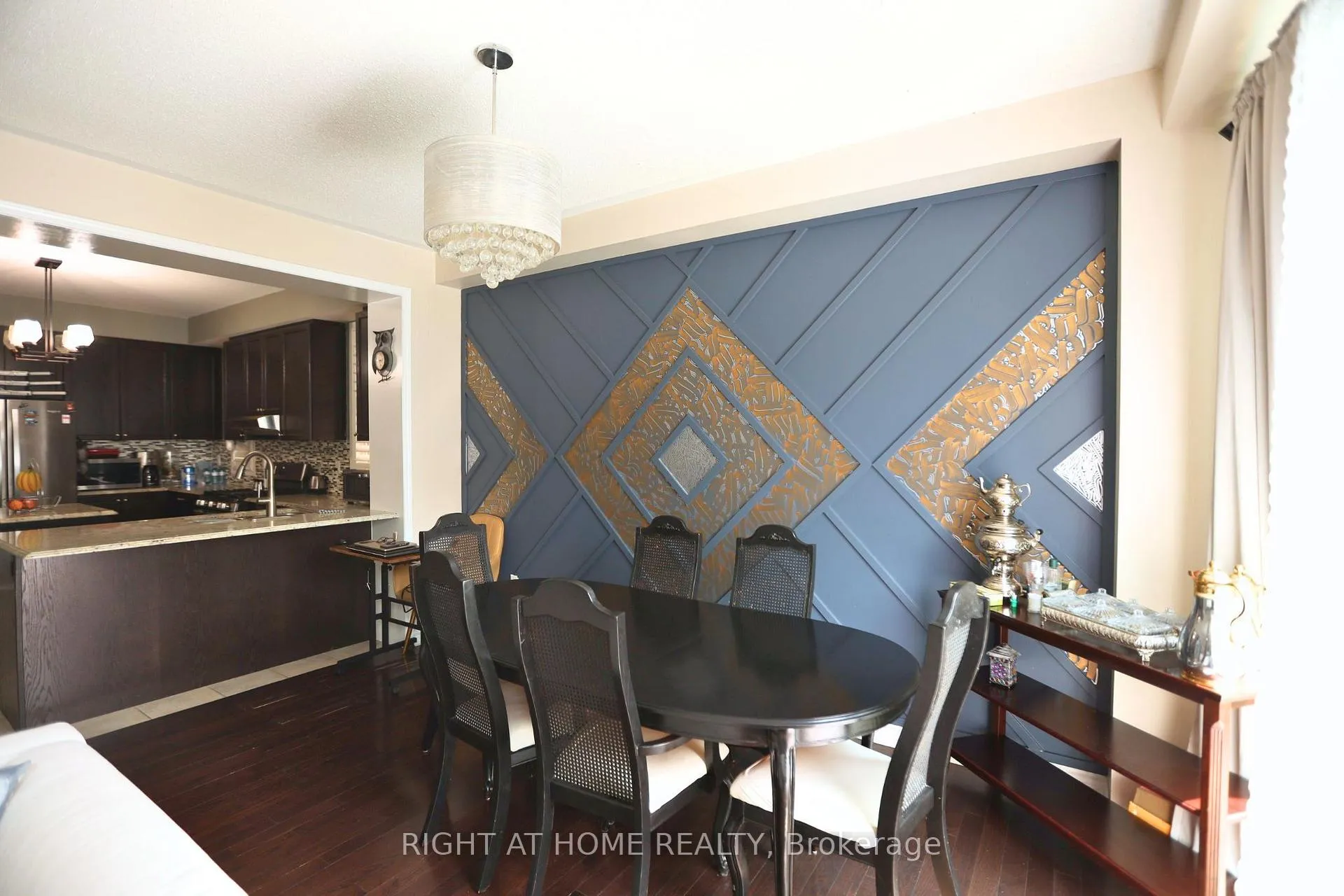 Photo 8 of 1230 Biason Circle, Milton, Willmott — HOMEH