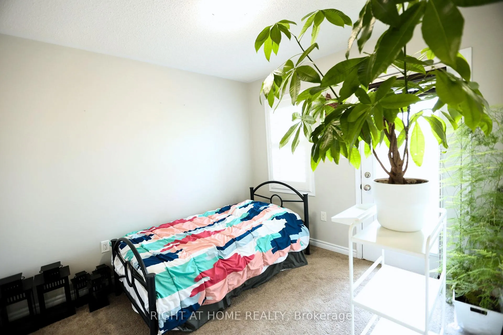 Photo 16 of 1230 Biason Circle, Milton, Willmott — HOMEH