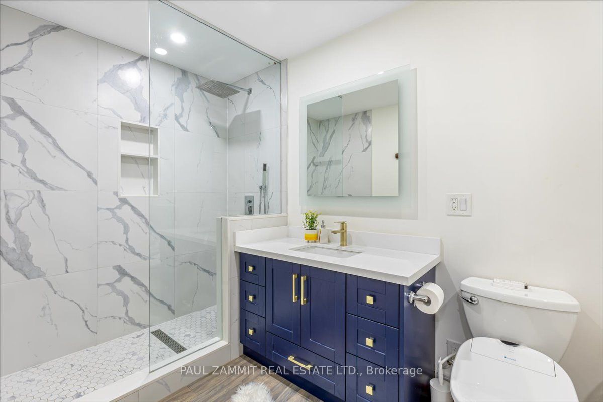 Photo 52 of 20 Lilac Avenue, Markham, Aileen-Willowbrook — HOMEH