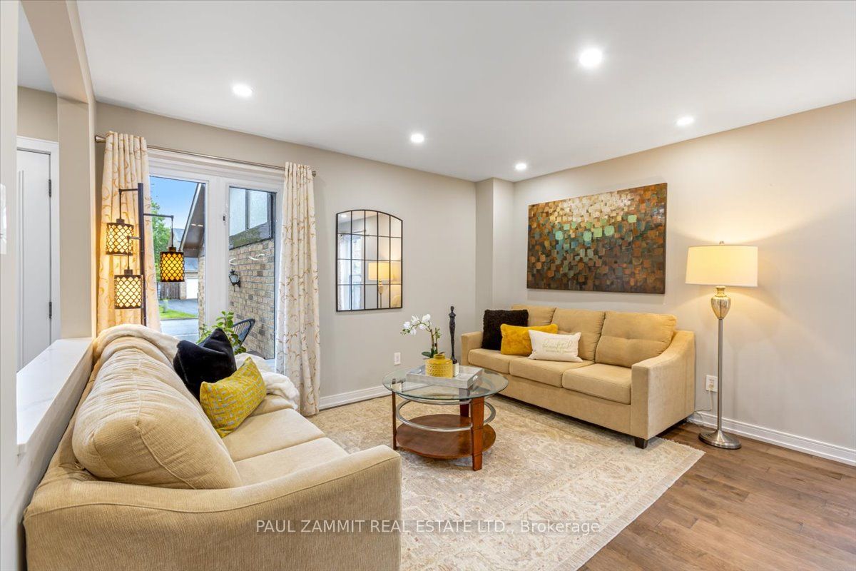 Photo 34 of 20 Lilac Avenue, Markham, Aileen-Willowbrook — HOMEH