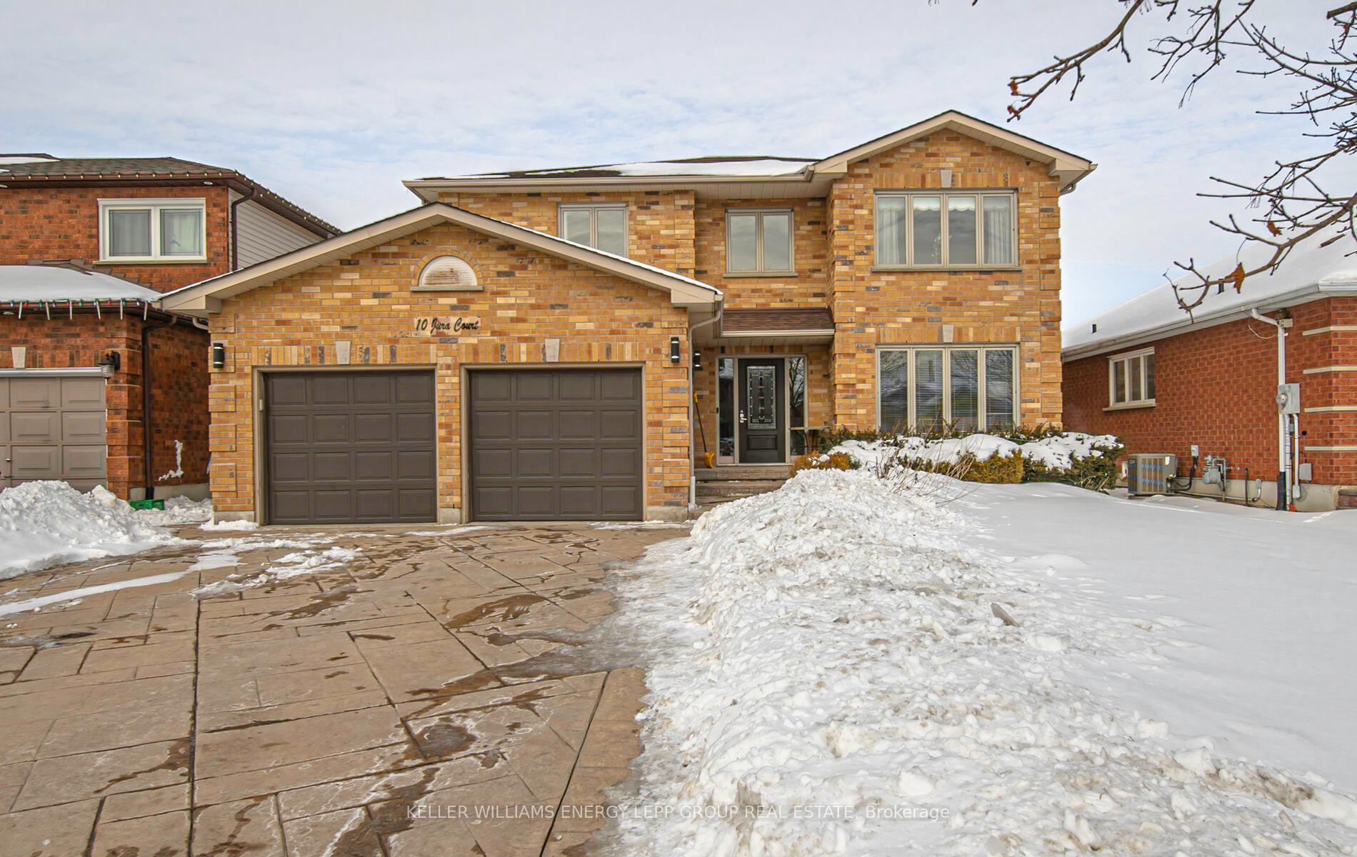 Front of 10 Jura Court