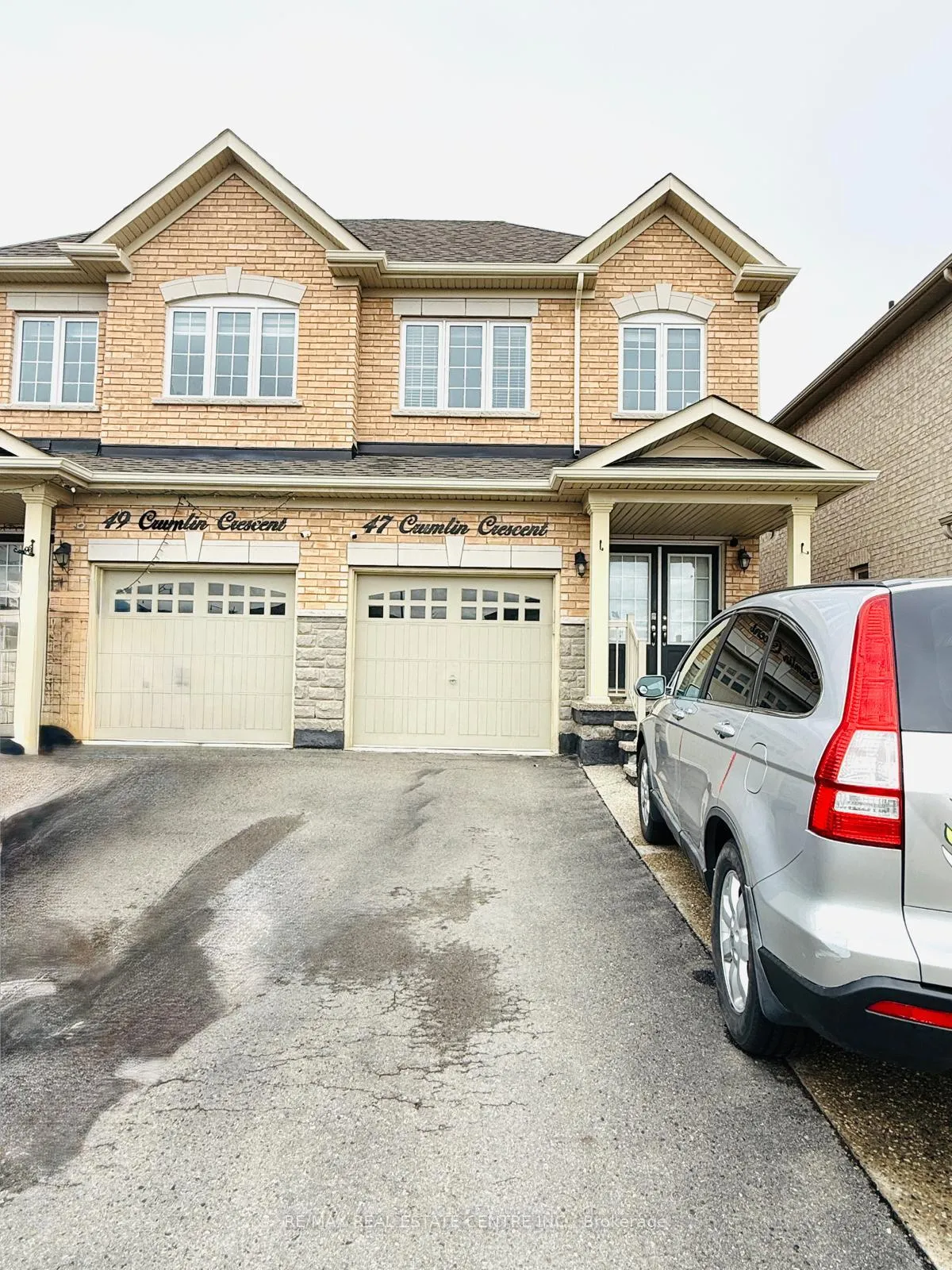 Photo 1 of 47 Crumlin Crescent, Brampton, Credit Valley — HOMEH