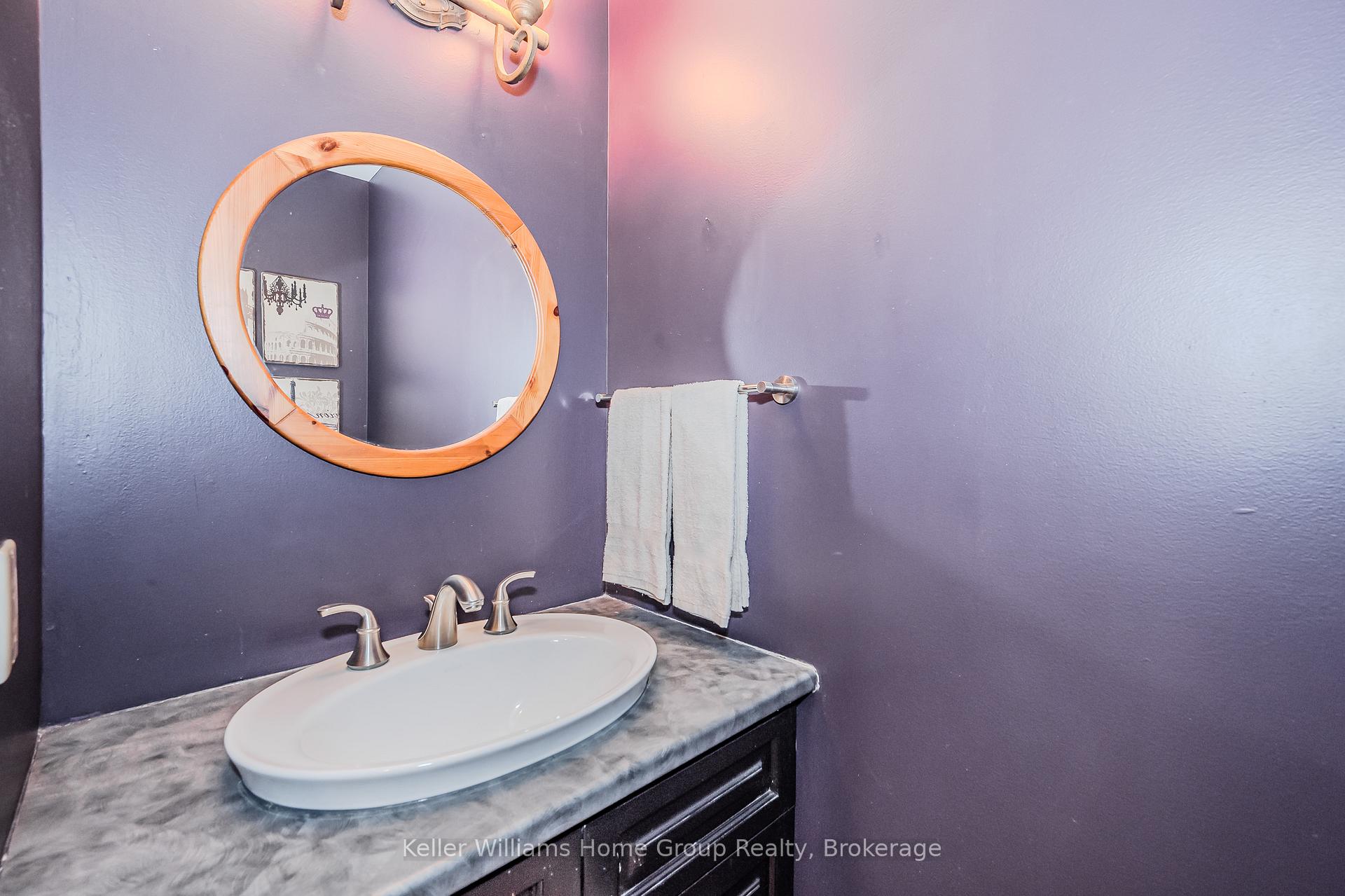 Photo 22 of 31 Pinetree Drive, Guelph, Willow West/Sugarbush/West Acres — HOMEH