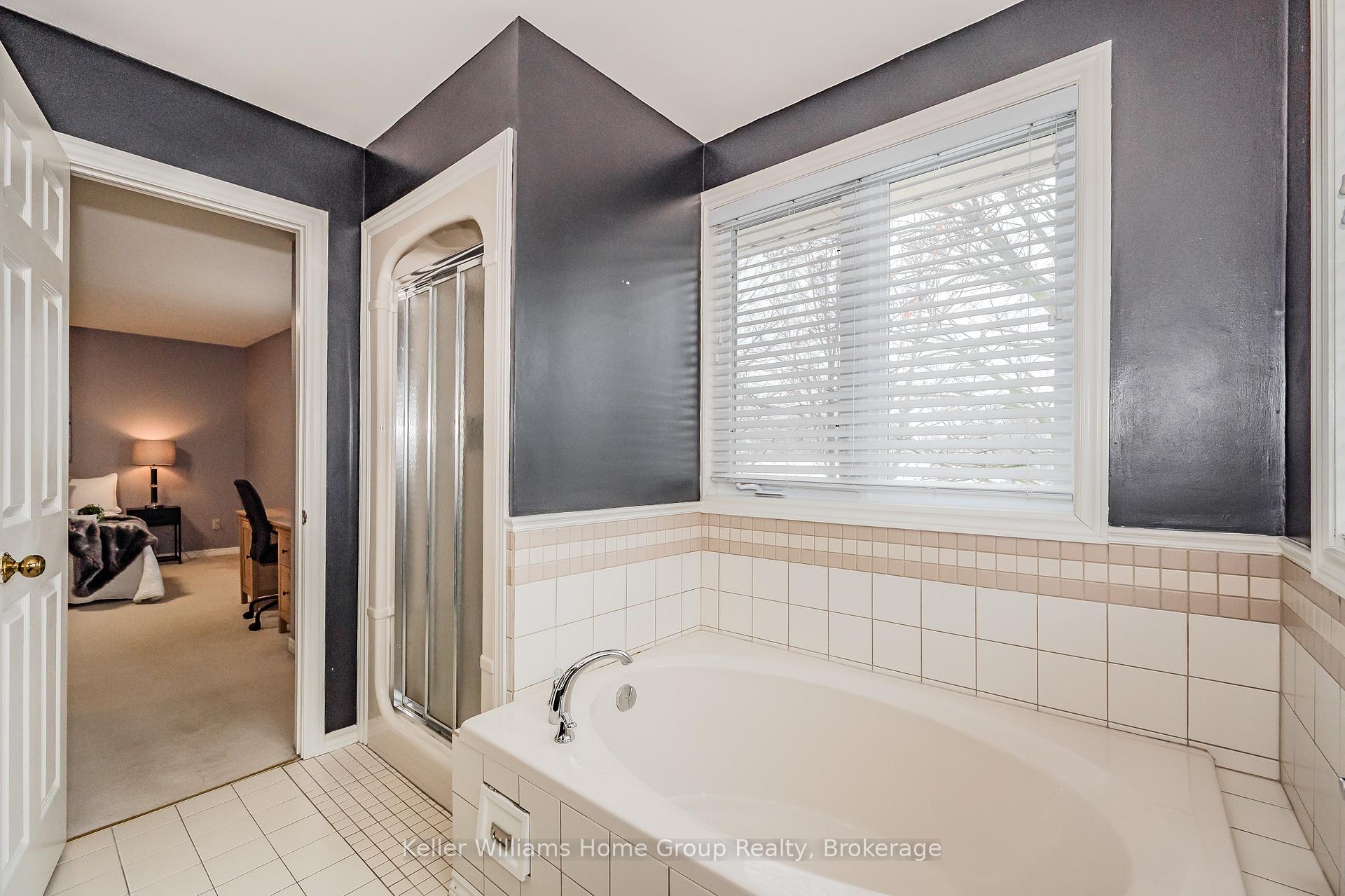 Photo 26 of 31 Pinetree Drive, Guelph, Willow West/Sugarbush/West Acres — HOMEH