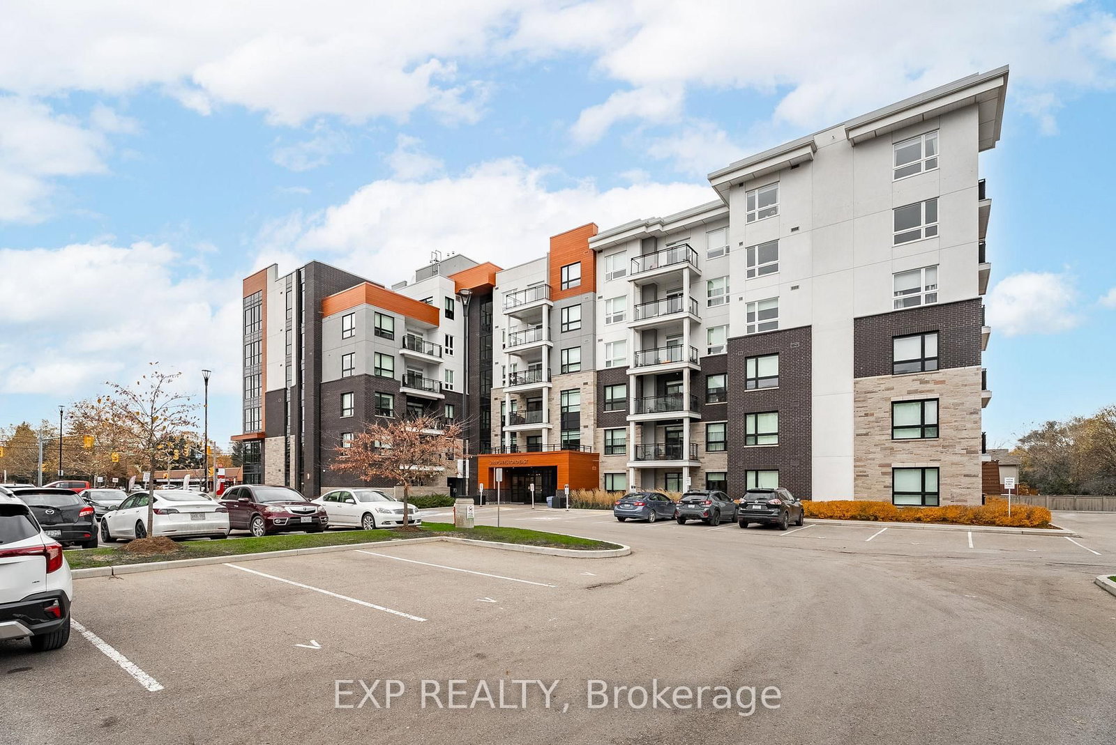 Front of Unit 302, 340 Plains Rd E