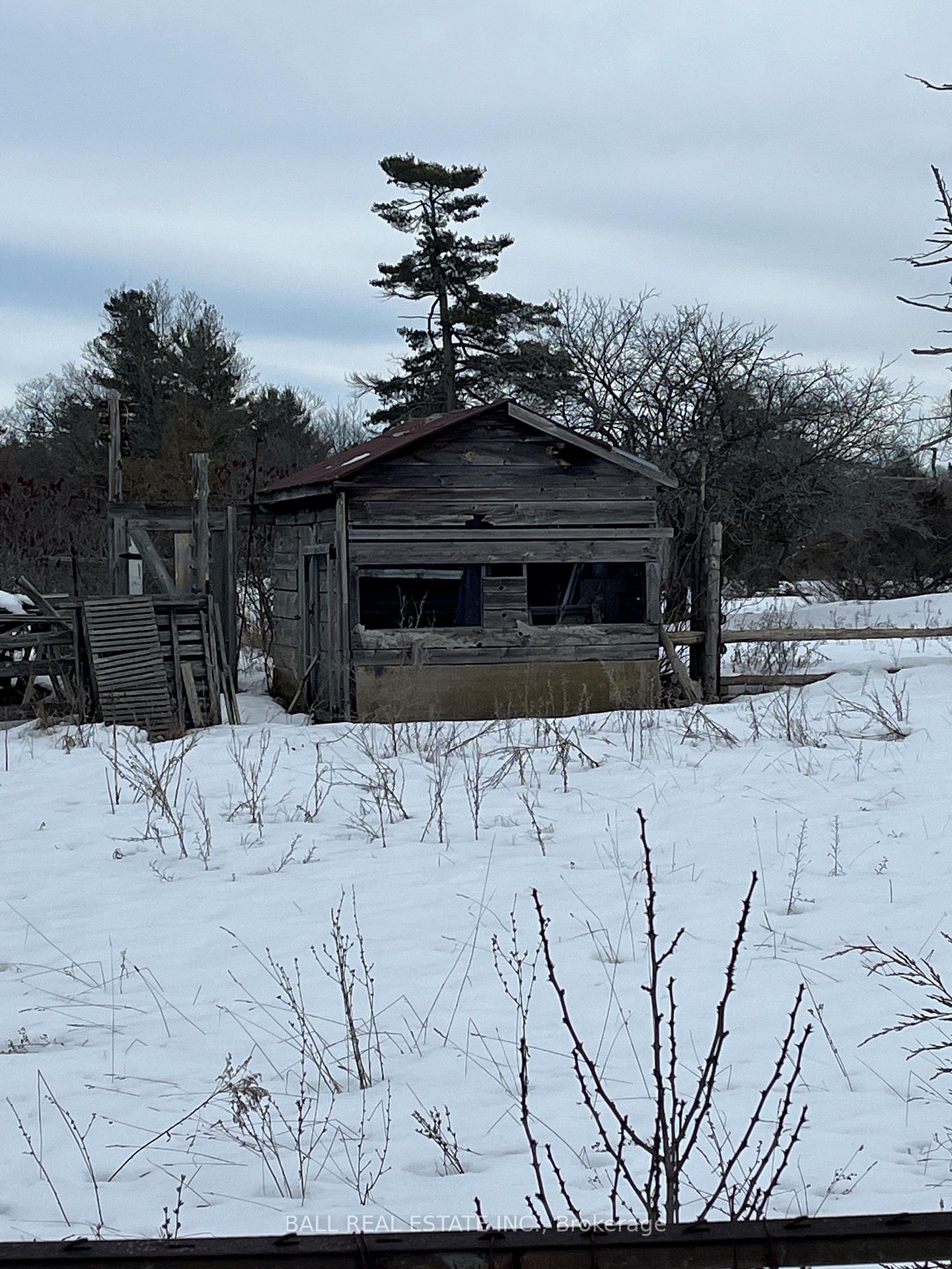 Photo 2 of 4517 Yarker Road, Frontenac, Frontenac South — HOMEH
