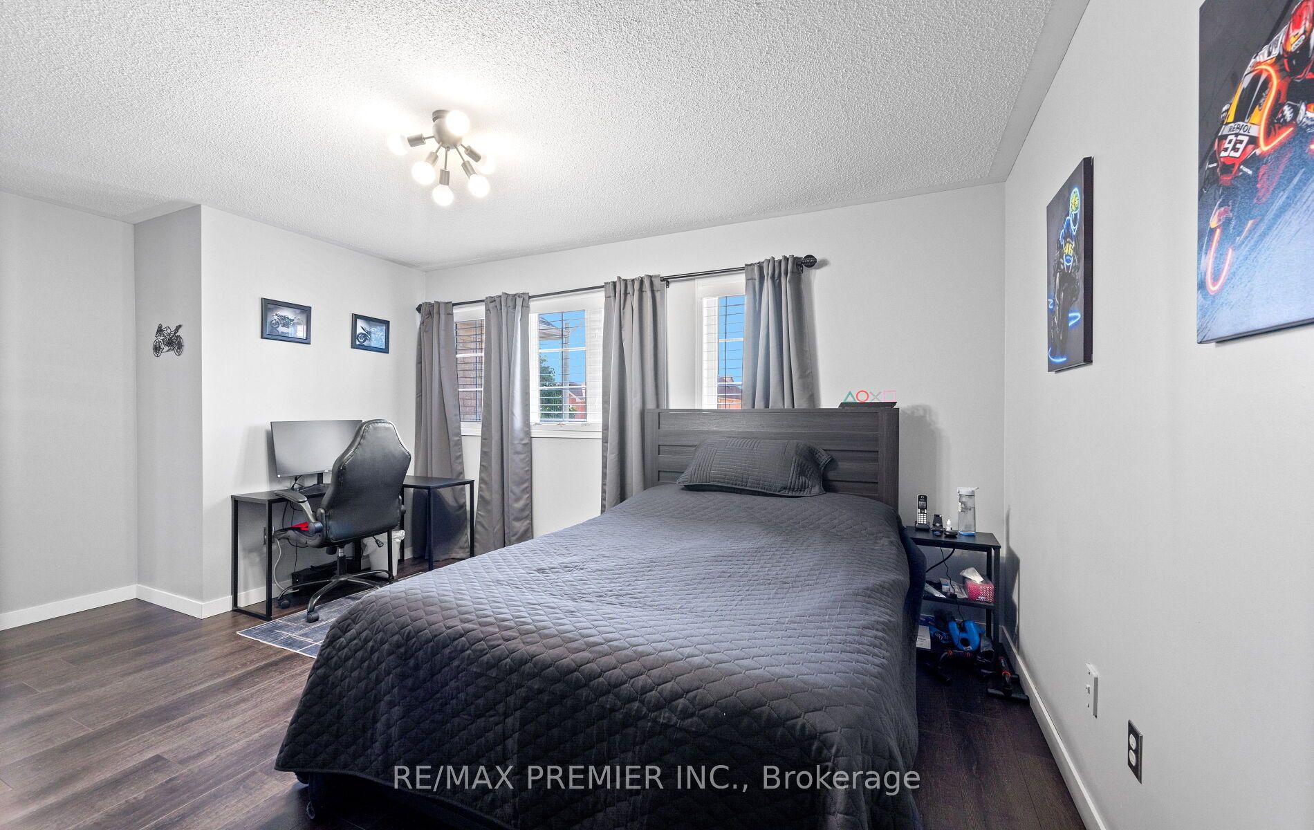 Photo 168 of 49 Fallstar Crescent, Brampton, Fletcher's Meadow — HOMEH