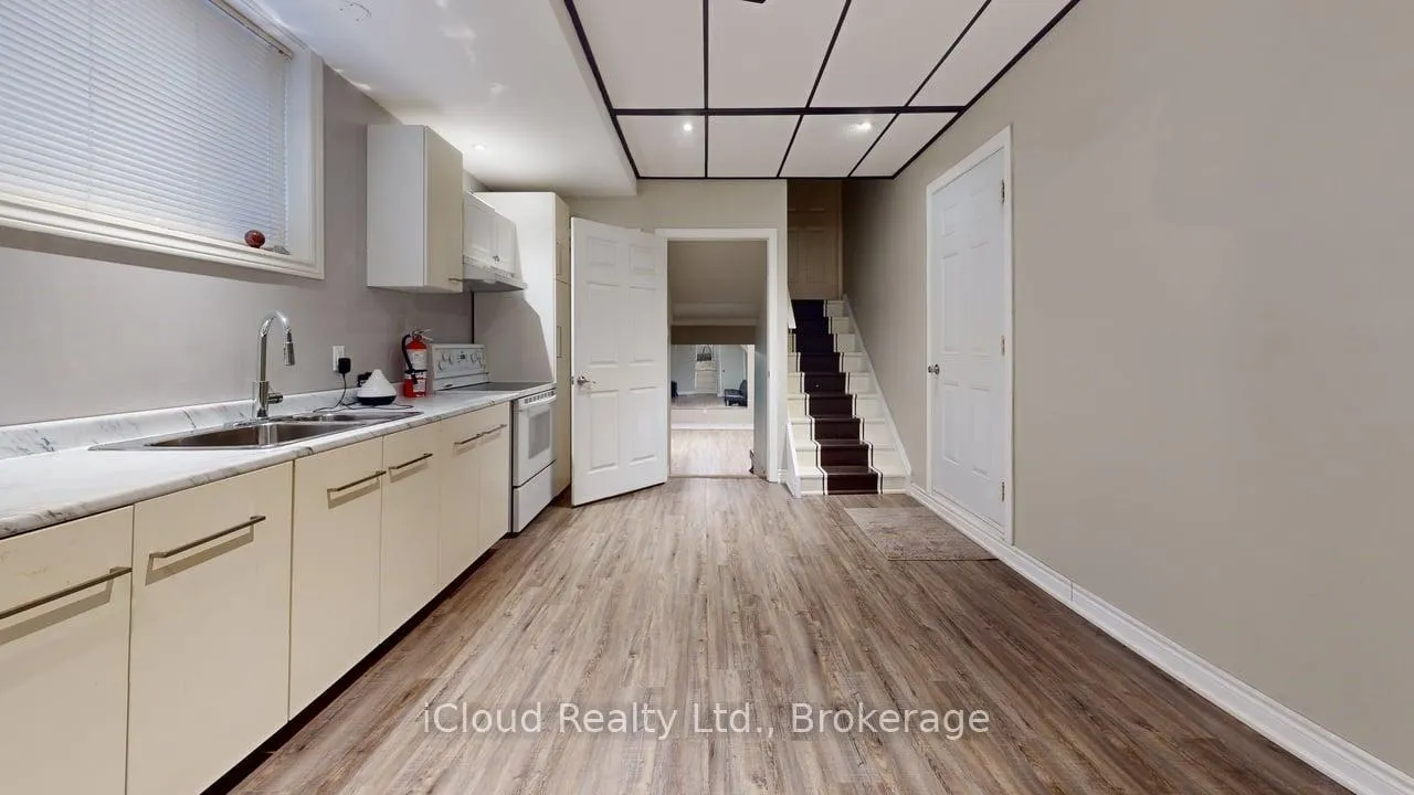 Photo 1 of Unit 2, 55 Royal Palm Drive, Brampton, Heart Lake East — HOMEH