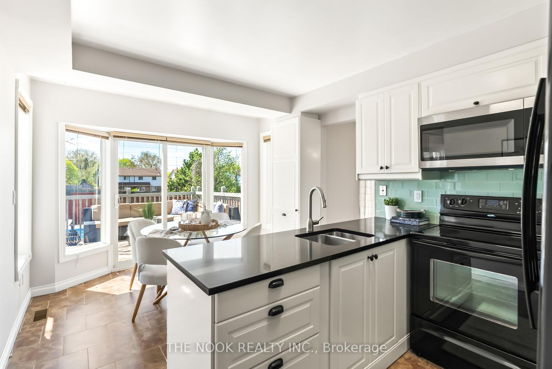 Photo 15 of 59 Pinedale Crescent, Clarington, Courtice — HOMEH