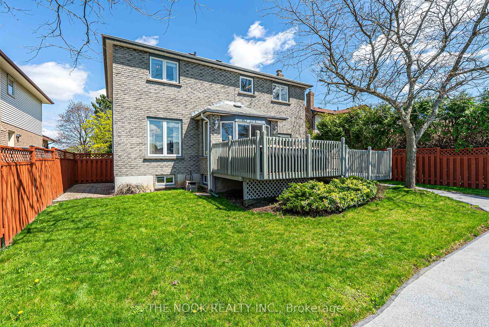 Photo 49 of 59 Pinedale Crescent, Clarington, Courtice — HOMEH