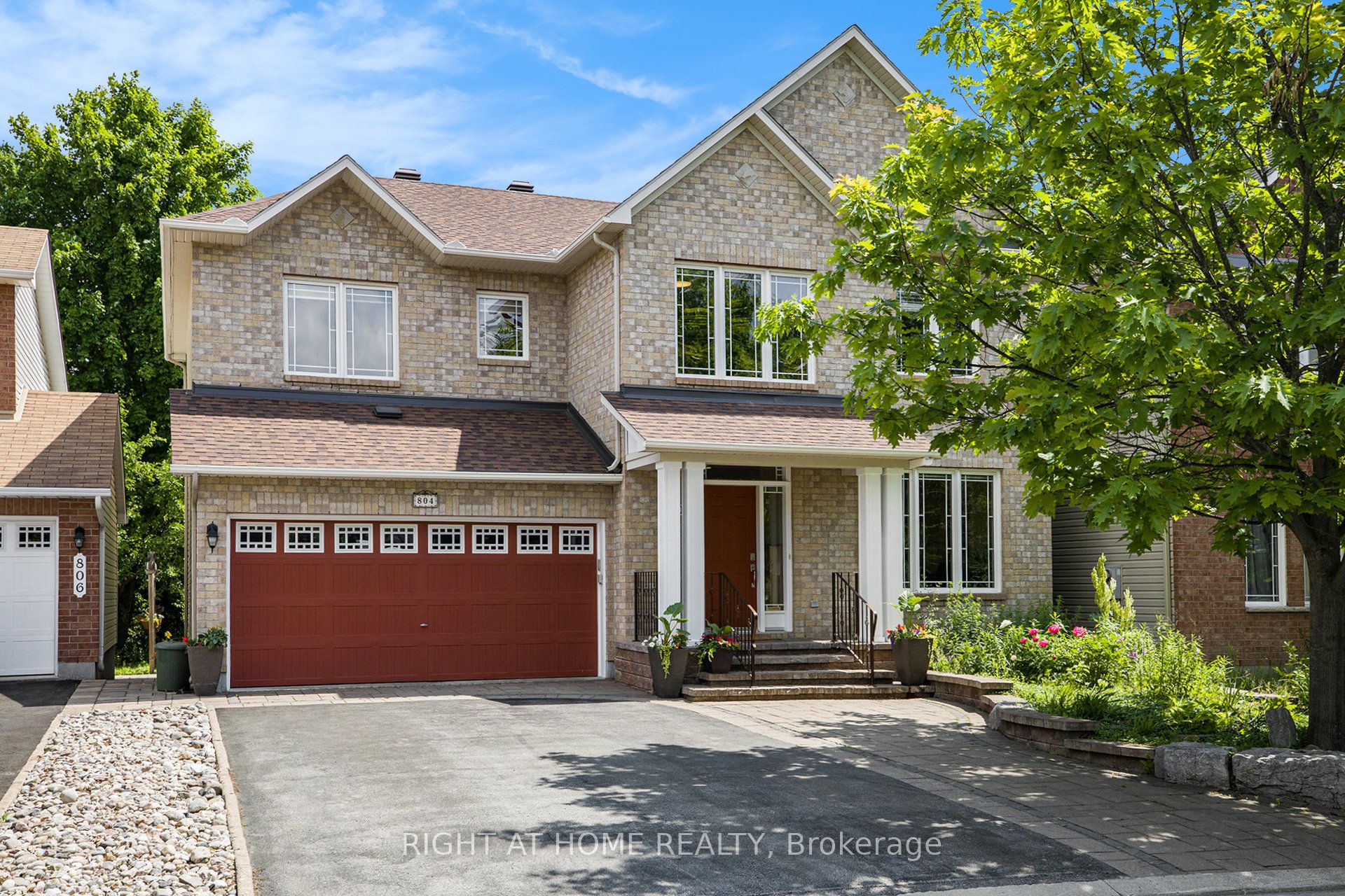 Photo 52 of 804 Oakside Crescent, Ottawa, Kanata - Morgan's Grant/South March — HOMEH