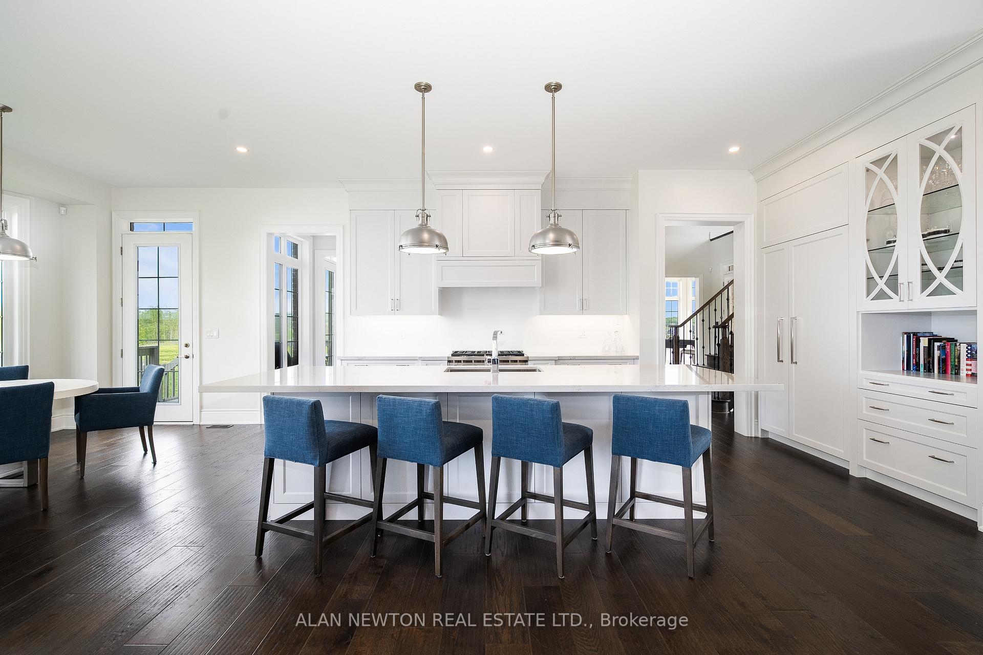 Photo 12 of 276 Amos Drive, Caledon, Palgrave — HOMEH