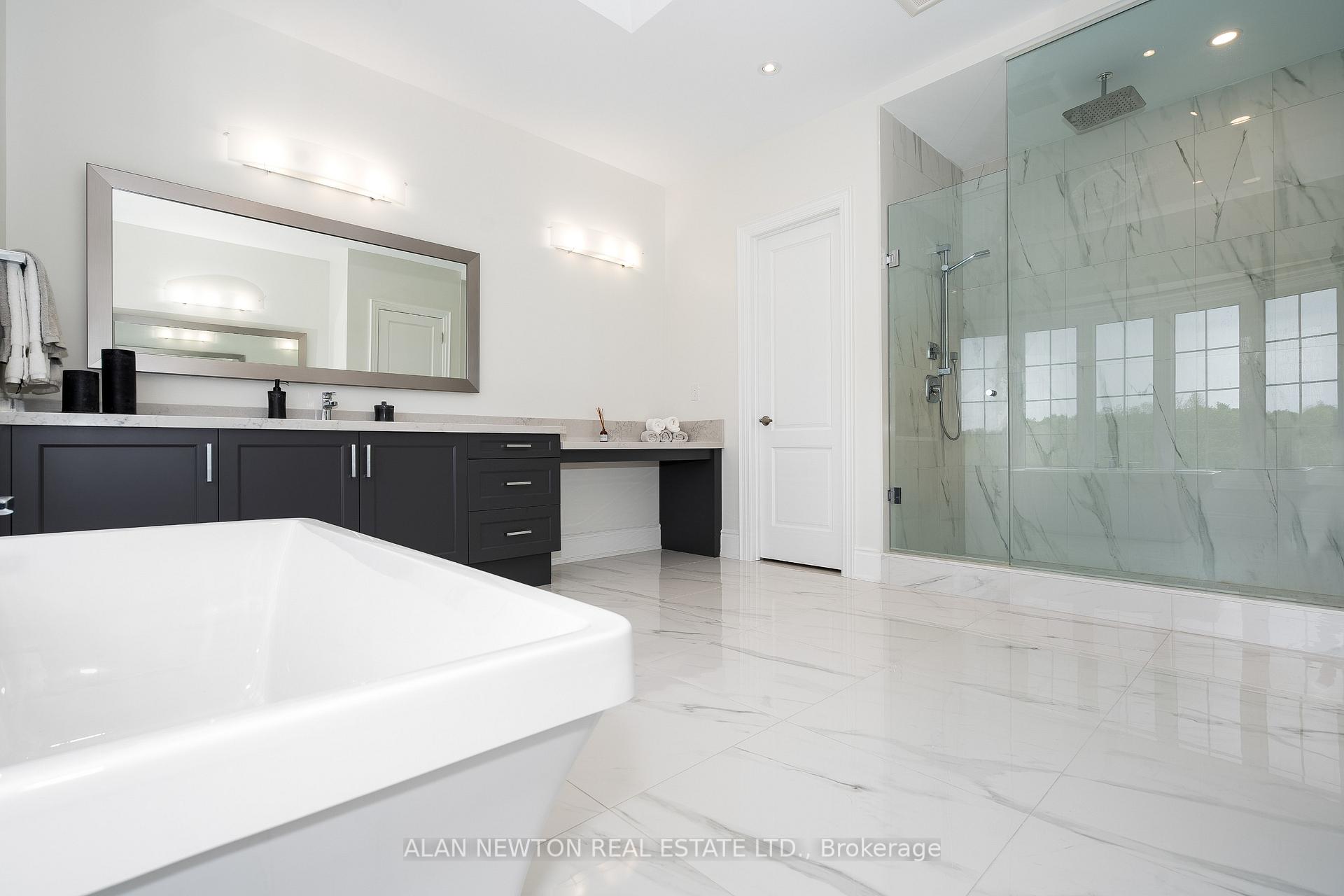 Photo 36 of 276 Amos Drive, Caledon, Palgrave — HOMEH