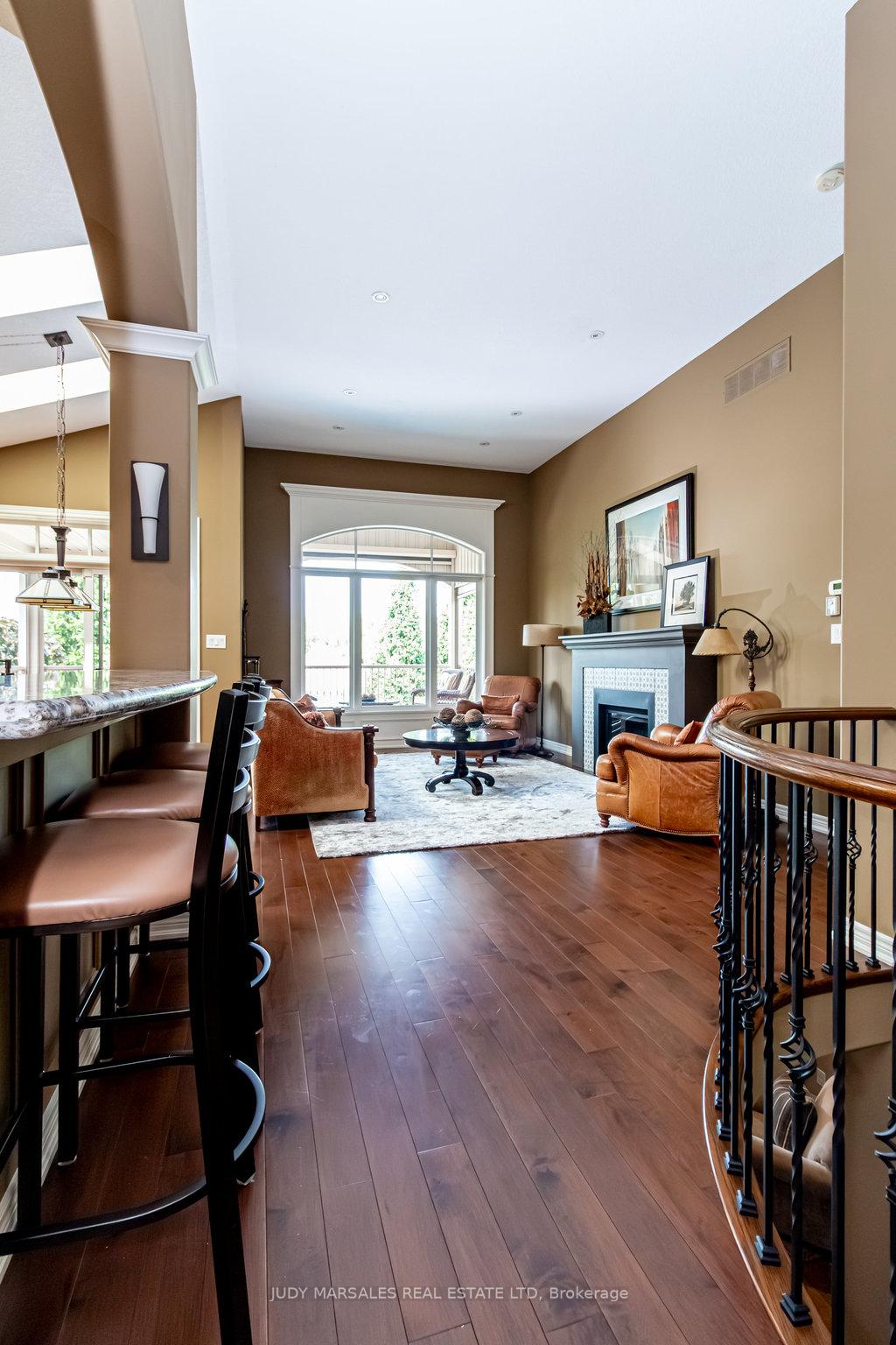Photo 17 of 44 Turnbull Road, Hamilton, Dundas — HOMEH
