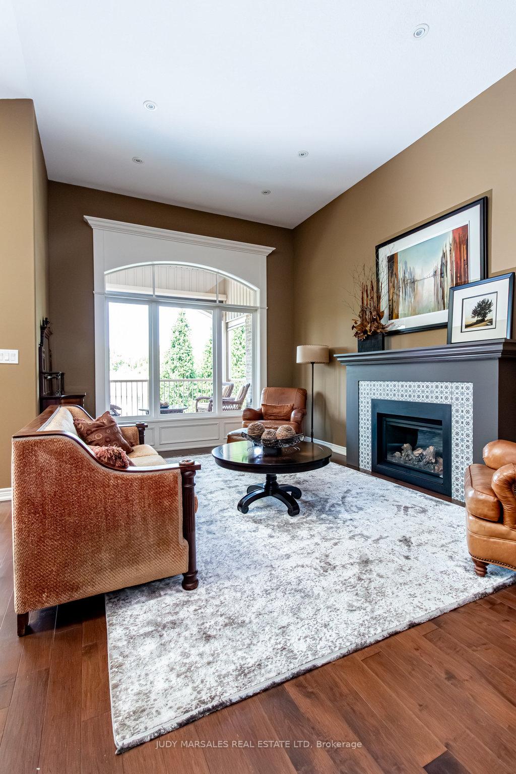 Photo 19 of 44 Turnbull Road, Hamilton, Dundas — HOMEH